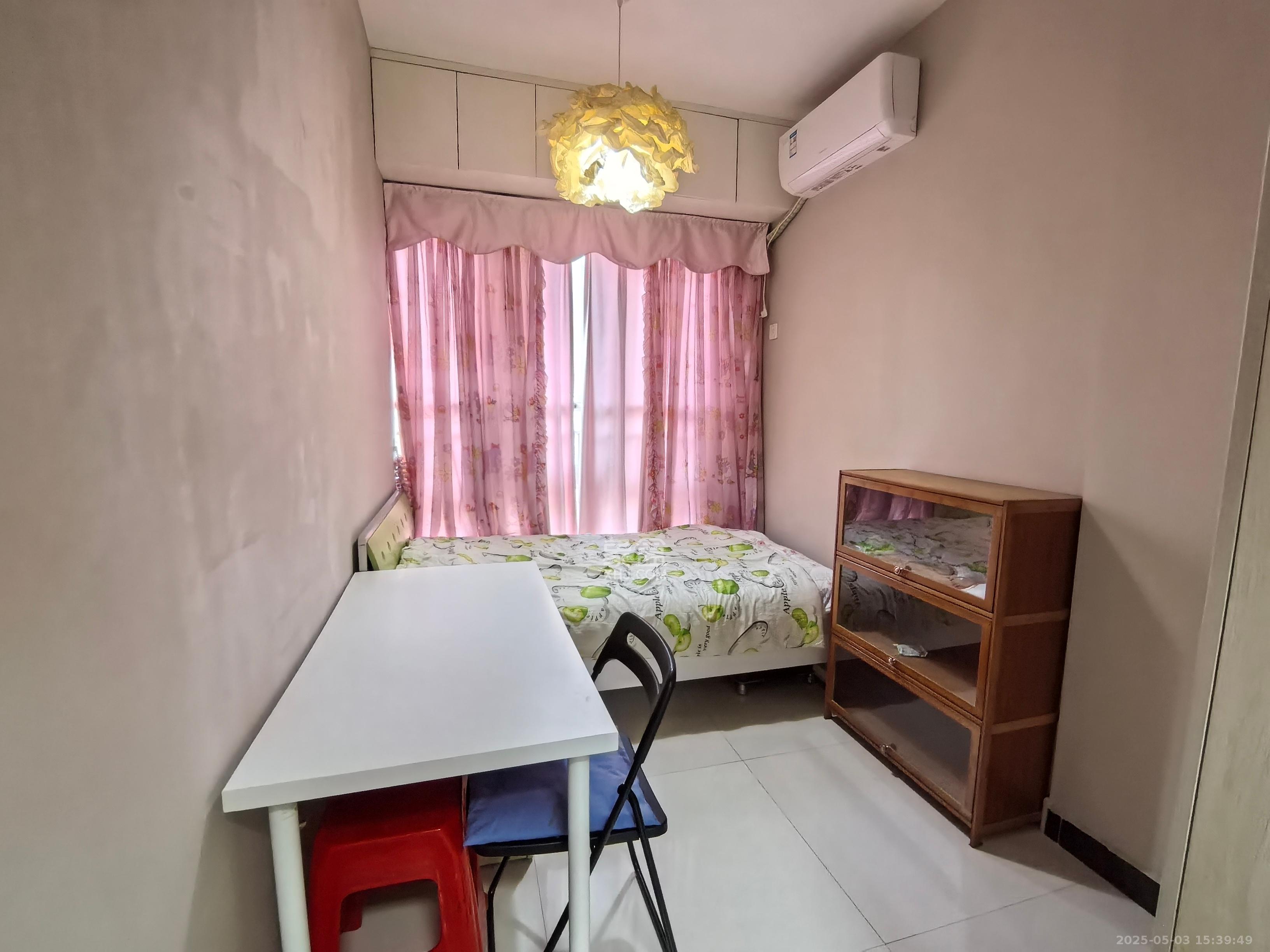 中山大厦(广阔大厦) 1室0厅0卫 3500.0元/月 中山大厦(广阔大厦) 1室0厅0卫 3500.0元/月室内图