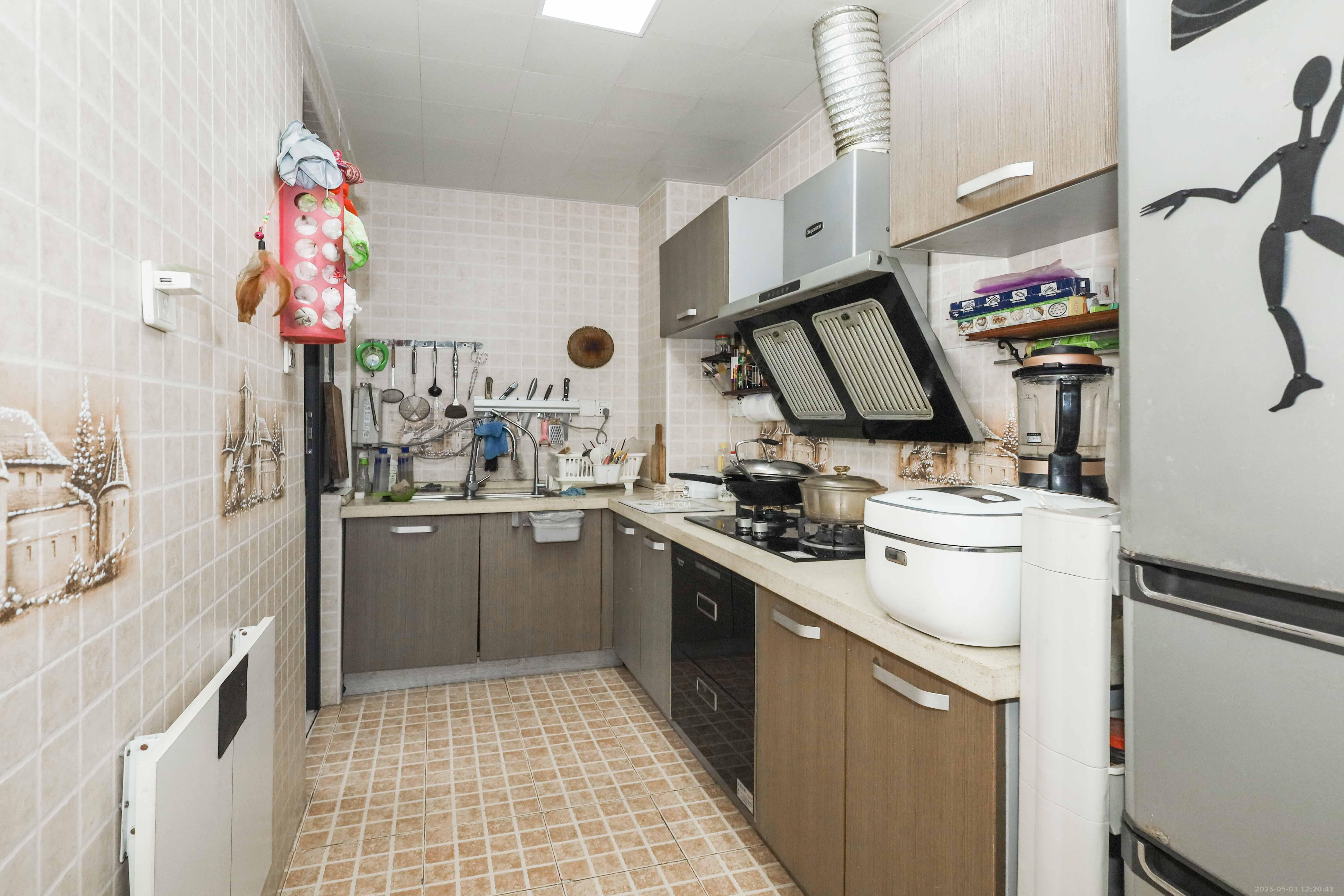 保利麓谷林语A区 3室2厅1卫 62.8万 保利麓谷林语A区 3室2厅1卫 62.8万厨房