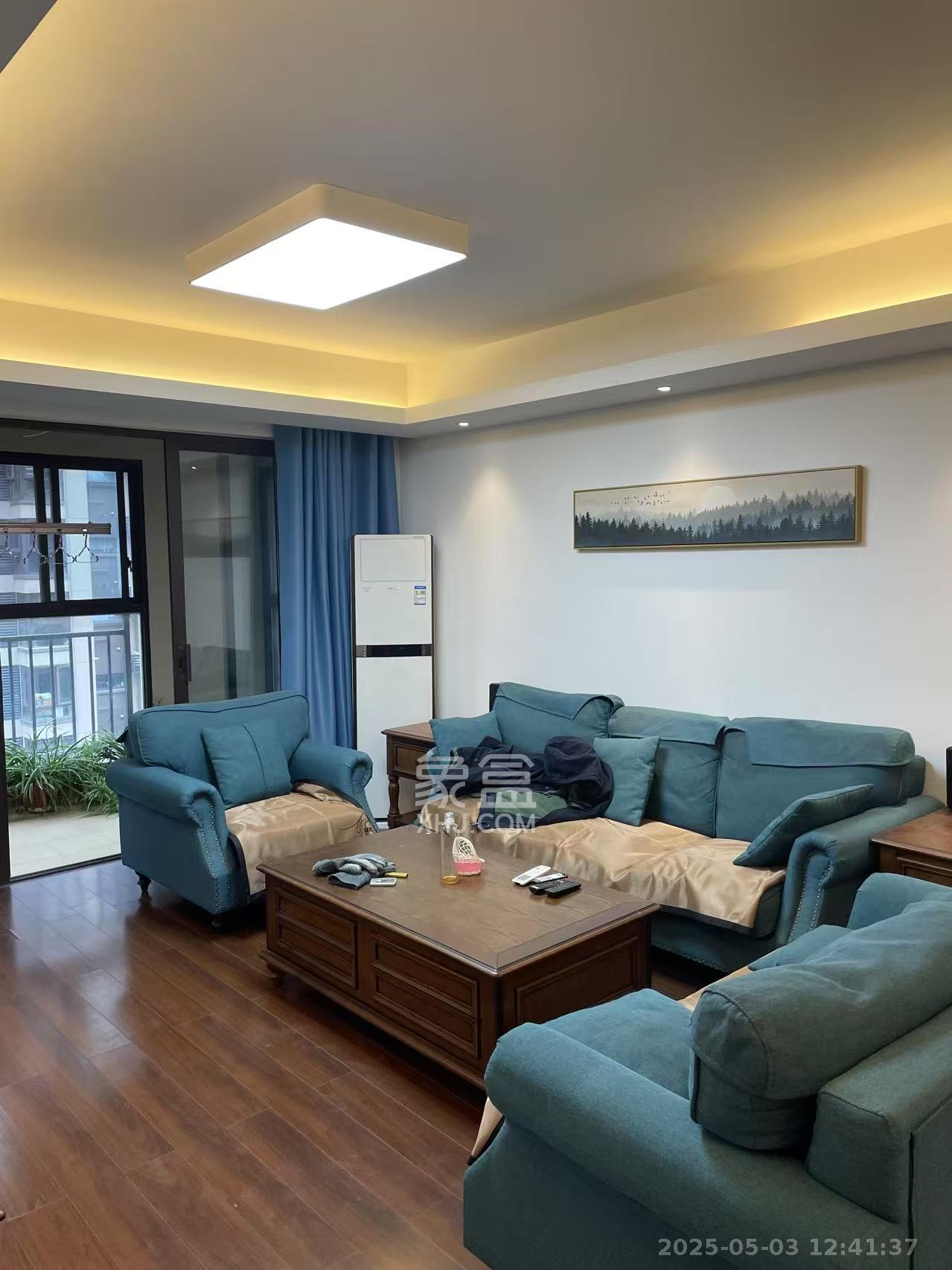 万科里梅溪郡  4室2厅2卫   4300.00元/月