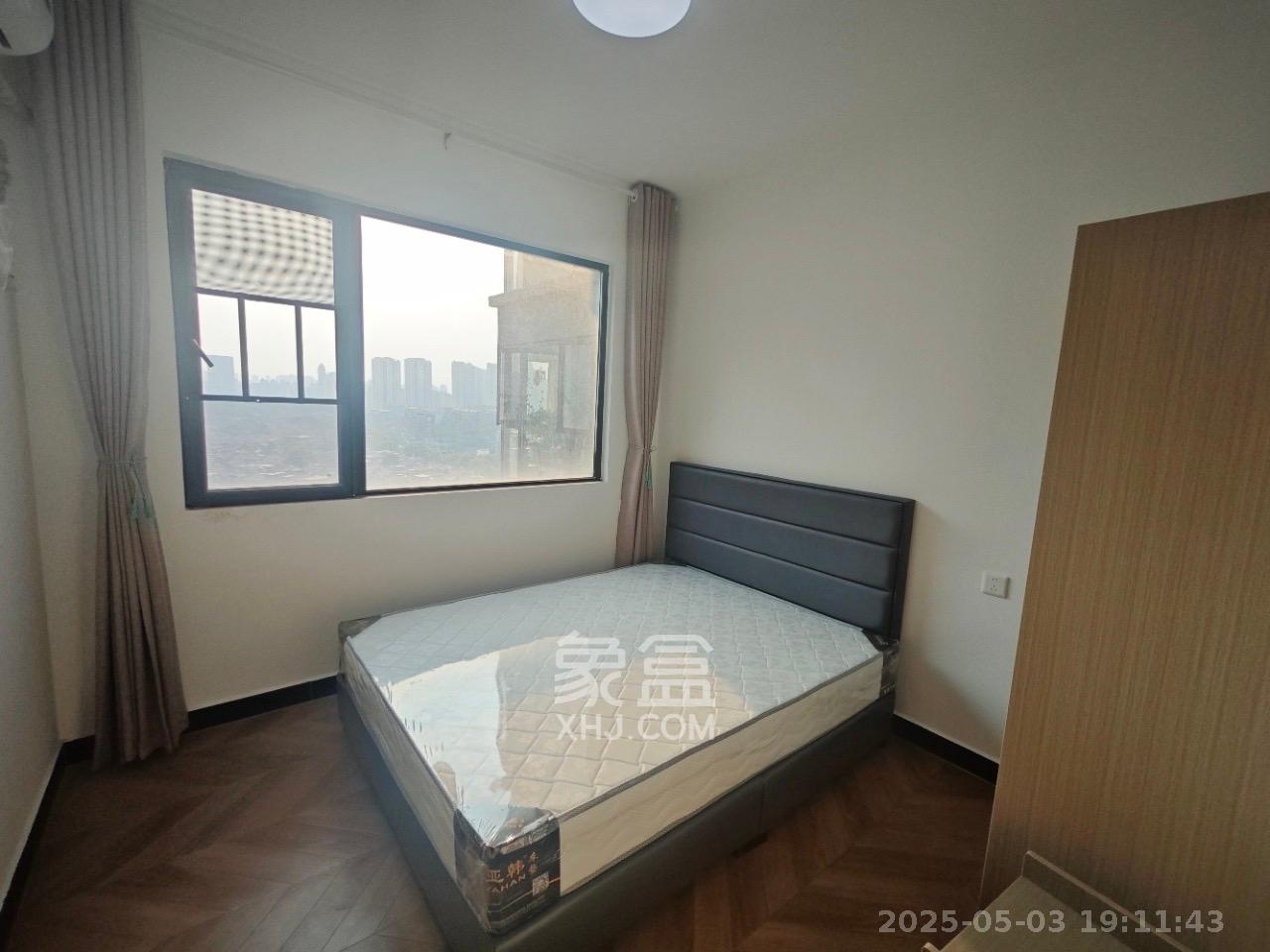 保利城（中航城国际社区、郡原美村）  3室2厅2卫   2300.00元/月室内图
