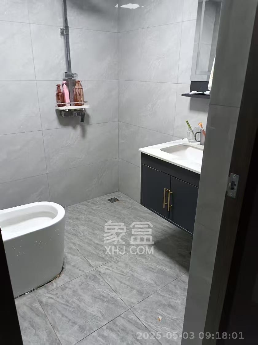 欣隆居  1室1厅1卫   2300.00元/月室内图