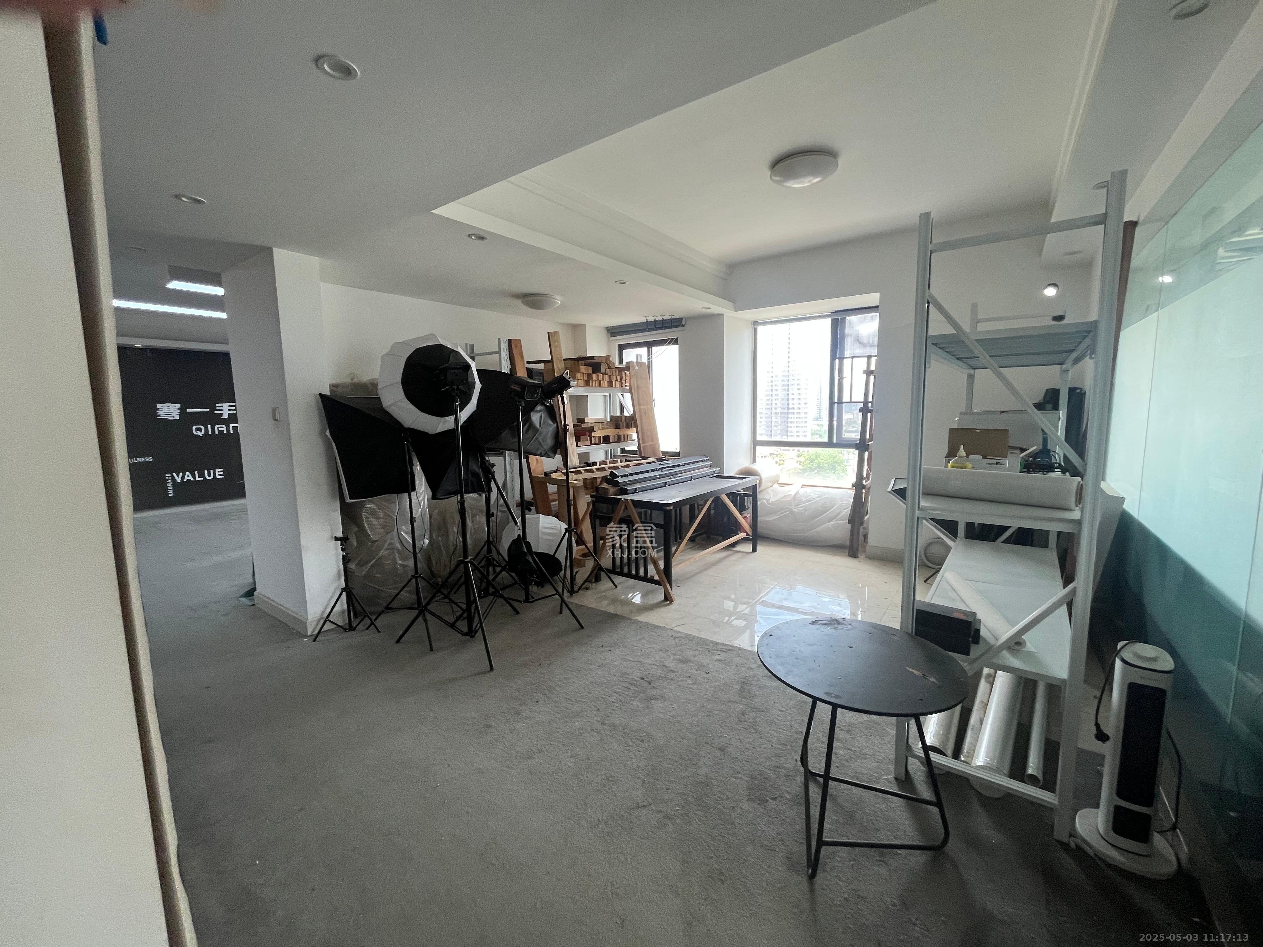 融科檀香山(融科紫檀、香山国际)  5室2厅4卫    6000.0元/月 融科檀香山(融科紫檀、香山国际)  5室2厅4卫    6000.0元/月室内图