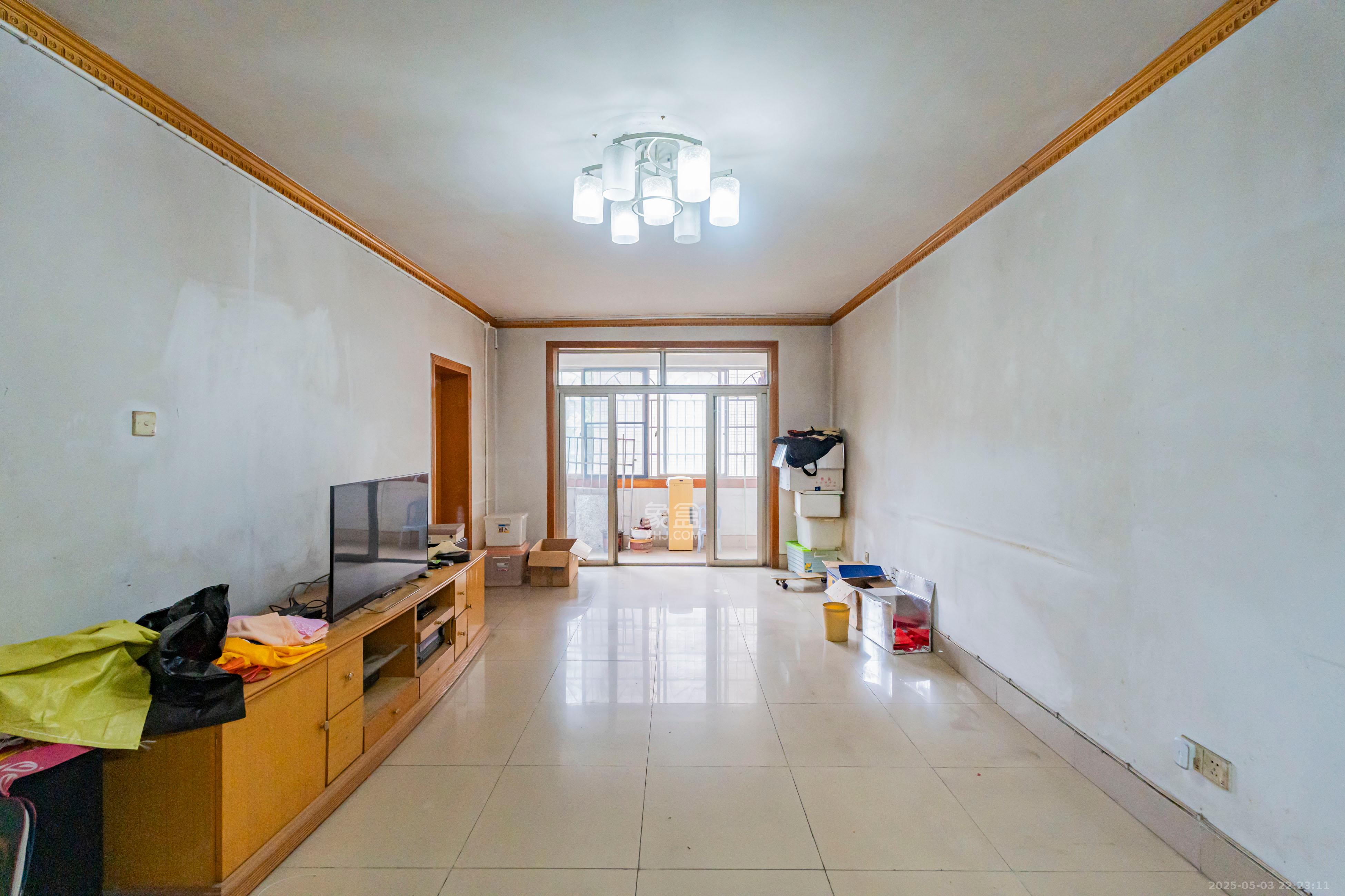 湖南省疾控中心宿舍  4室2厅2卫    116.0万 湖南省疾控中心宿舍  4室2厅2卫    116.0万