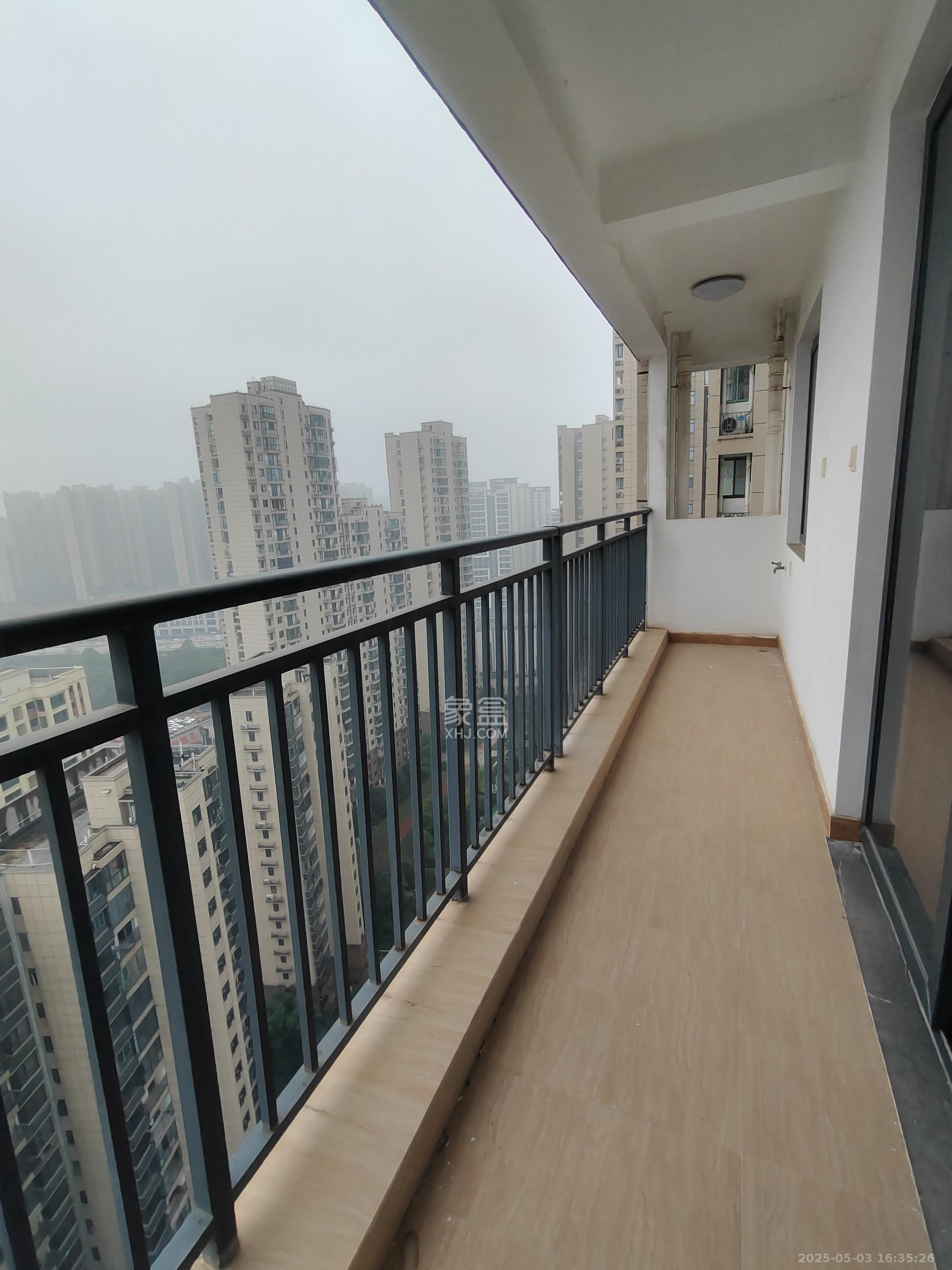 和悦城(蟠龙景苑)  3室2厅1卫    1600.0元/月室内图