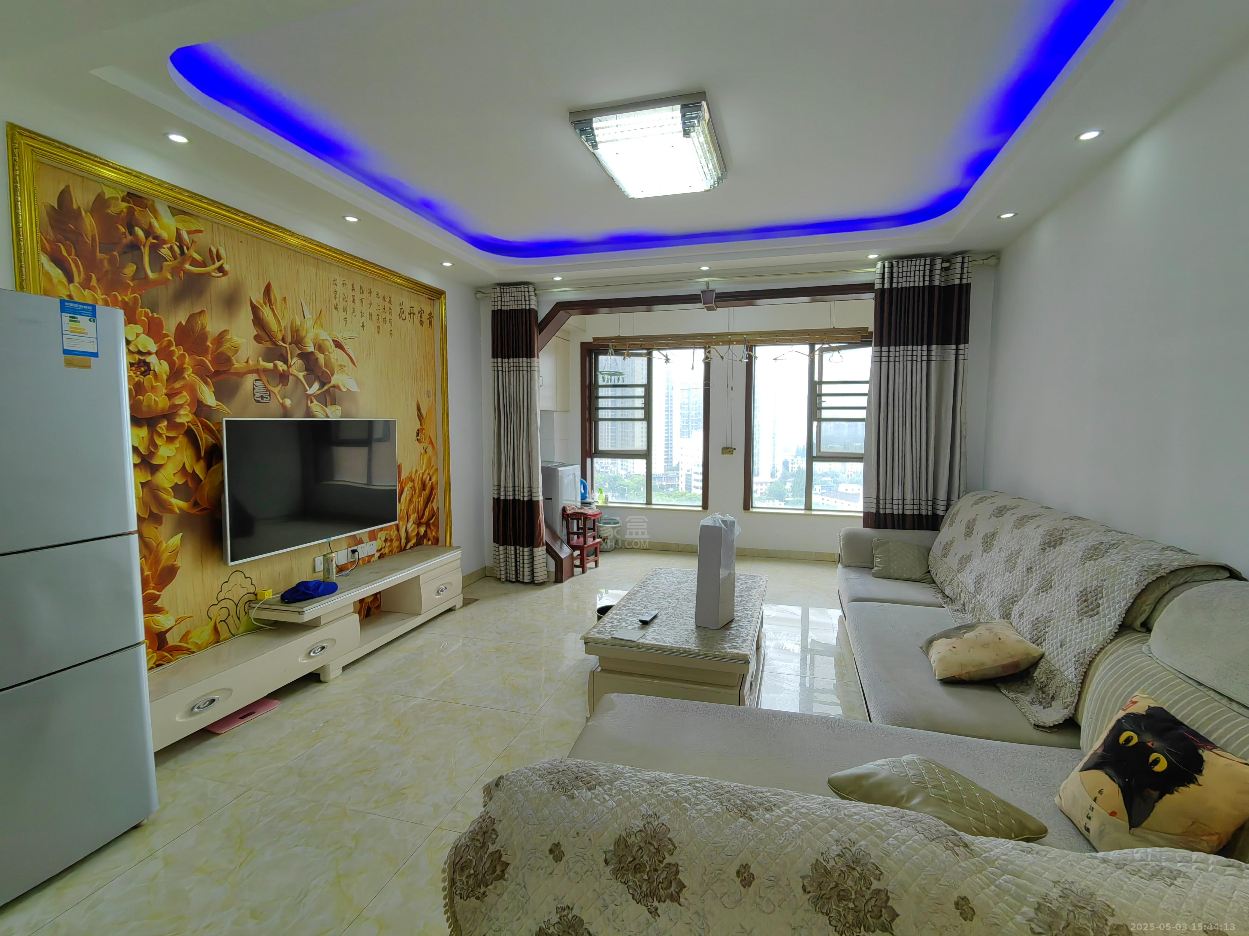 凯风珑城 3室2厅2卫 1600.0元/月 凯风珑城 3室2厅2卫 1600.0元/月室内图