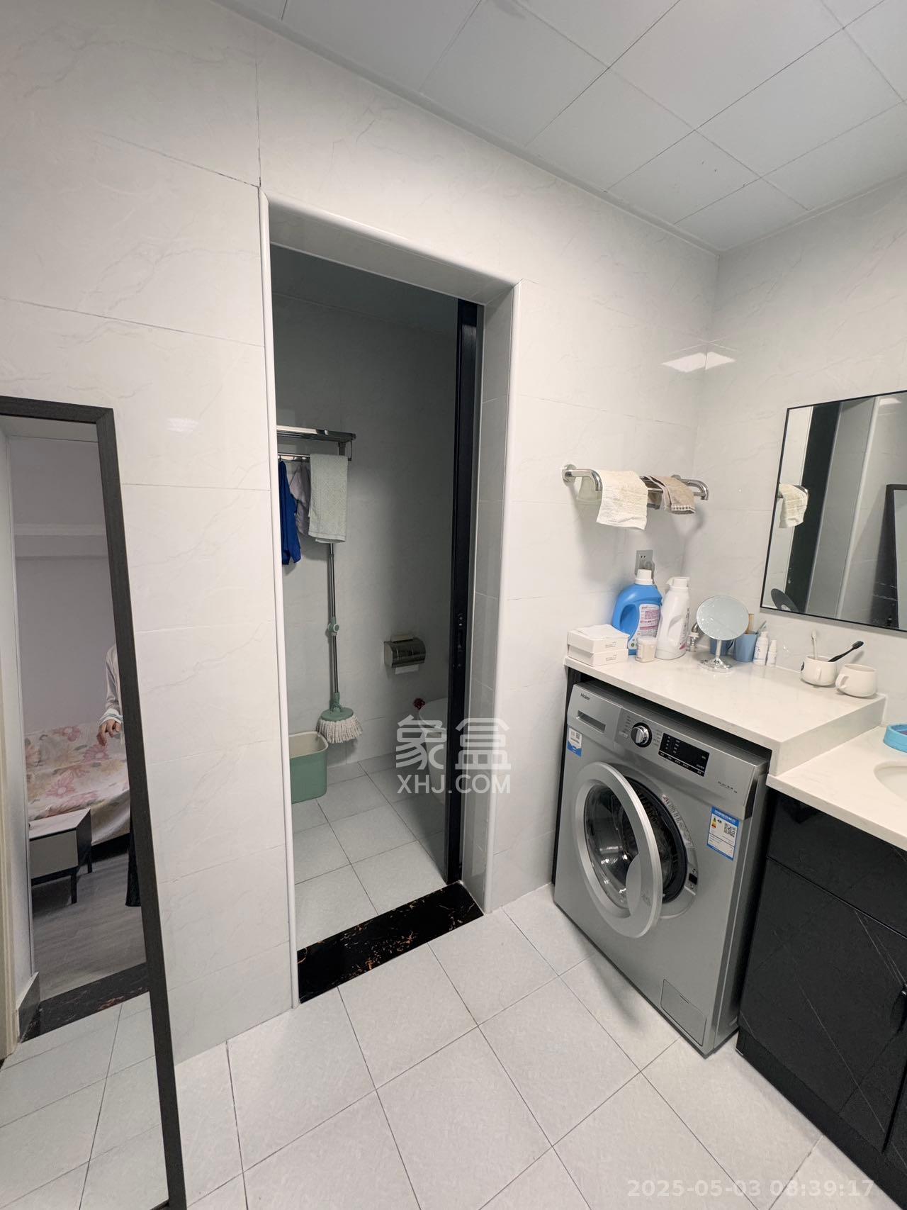 怡海星城 2室2厅1卫 1600.0元/月 怡海星城 2室2厅1卫 1600.0元/月室内图