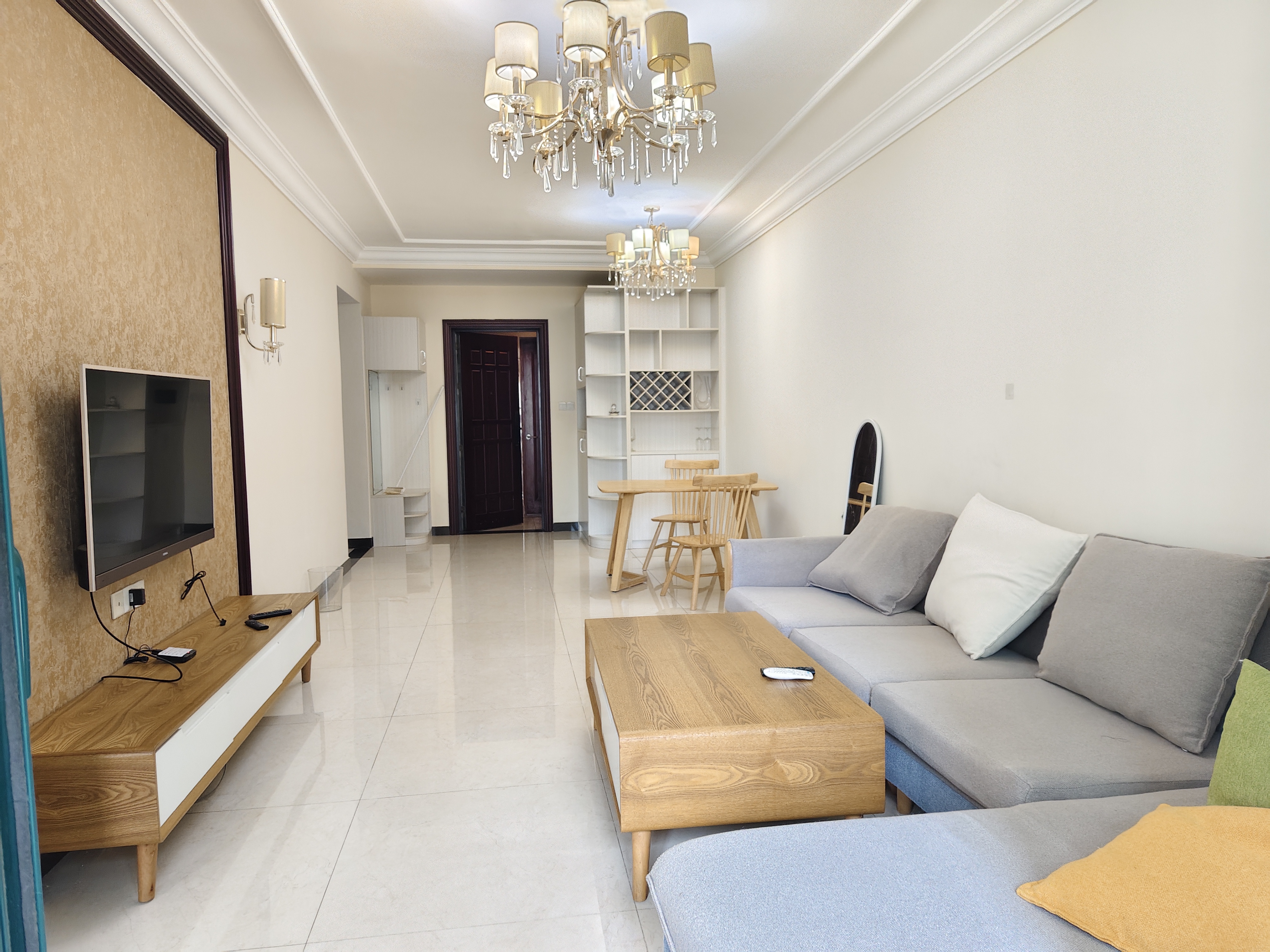 恒大绿洲 2室2厅1卫 1600.0元/月 恒大绿洲 2室2厅1卫 1600.0元/月户型图