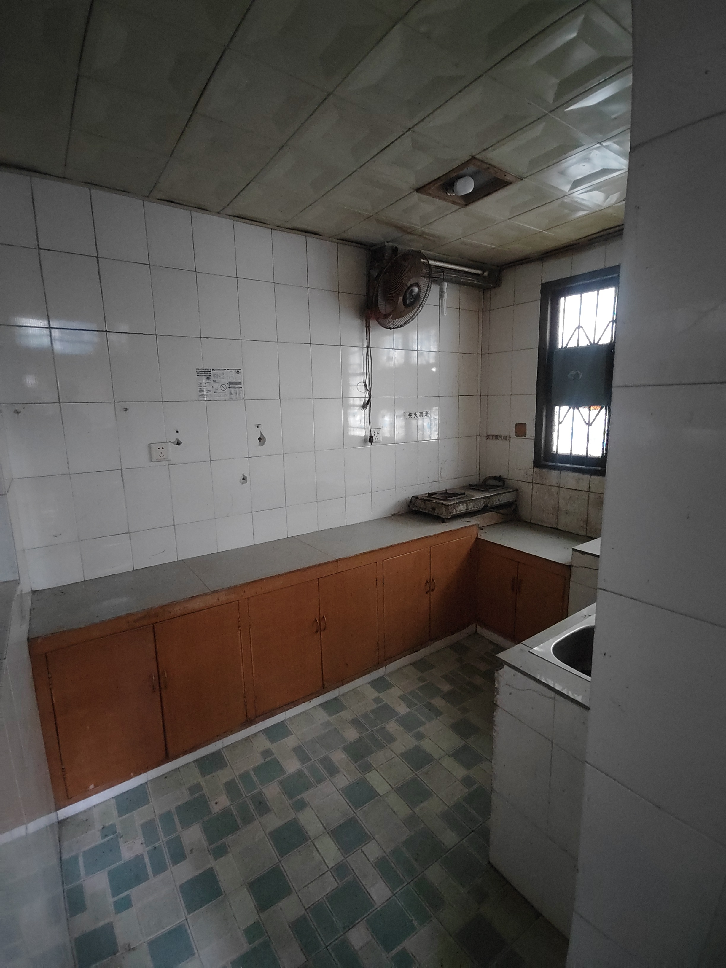 冶金局小区 4室2厅2卫 37.8万 冶金局小区 4室2厅2卫 37.8万室内图