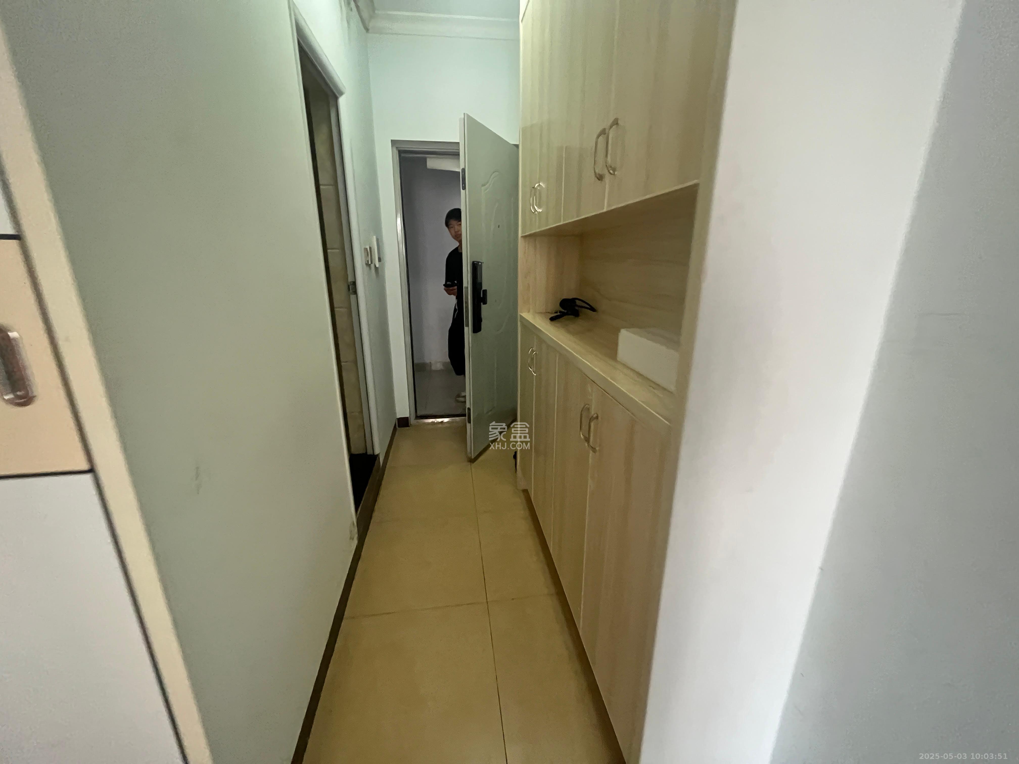 怡海星城 1室1厅1卫 900.0元/月 怡海星城 1室1厅1卫 900.0元/月室内图