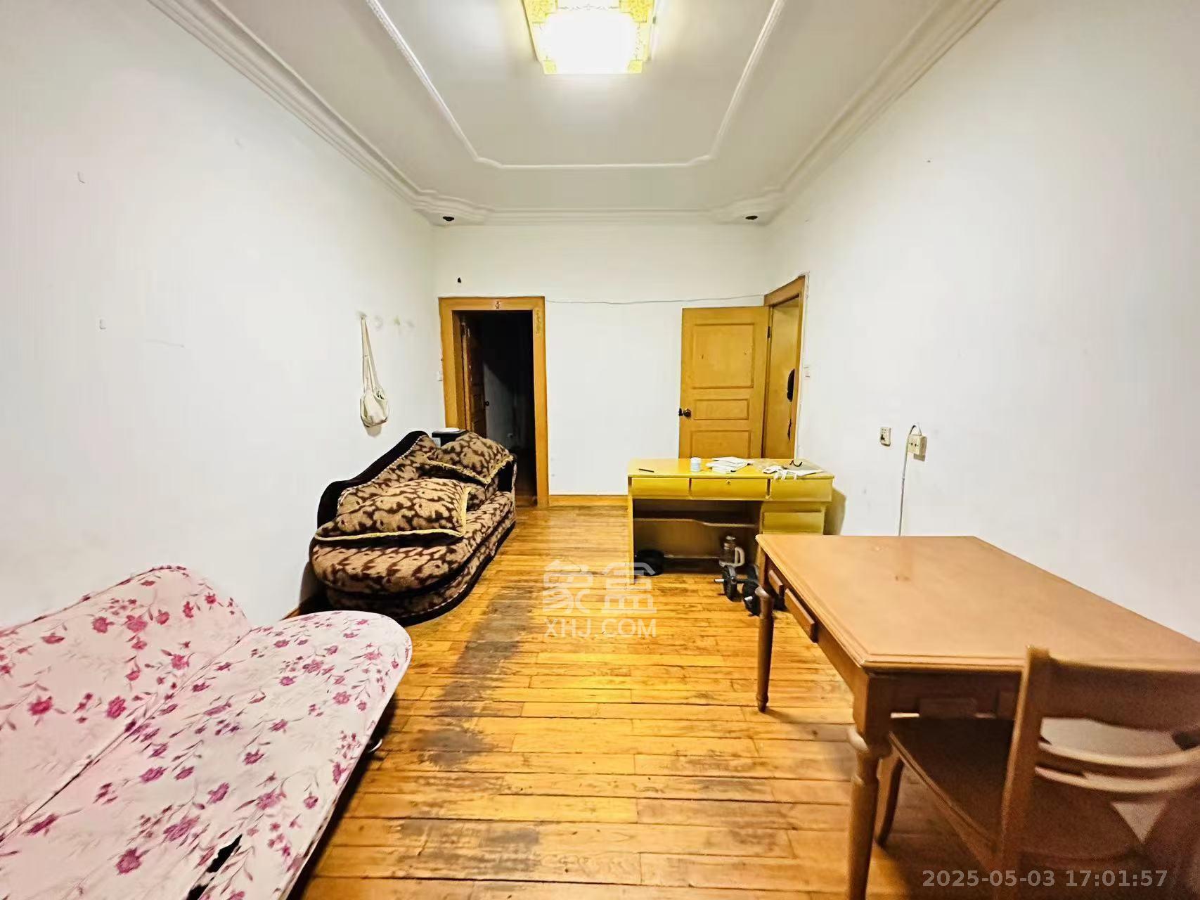 东瓜山一村 2室2厅1卫 1500.0元/月 东瓜山一村 2室2厅1卫 1500.0元/月室内图