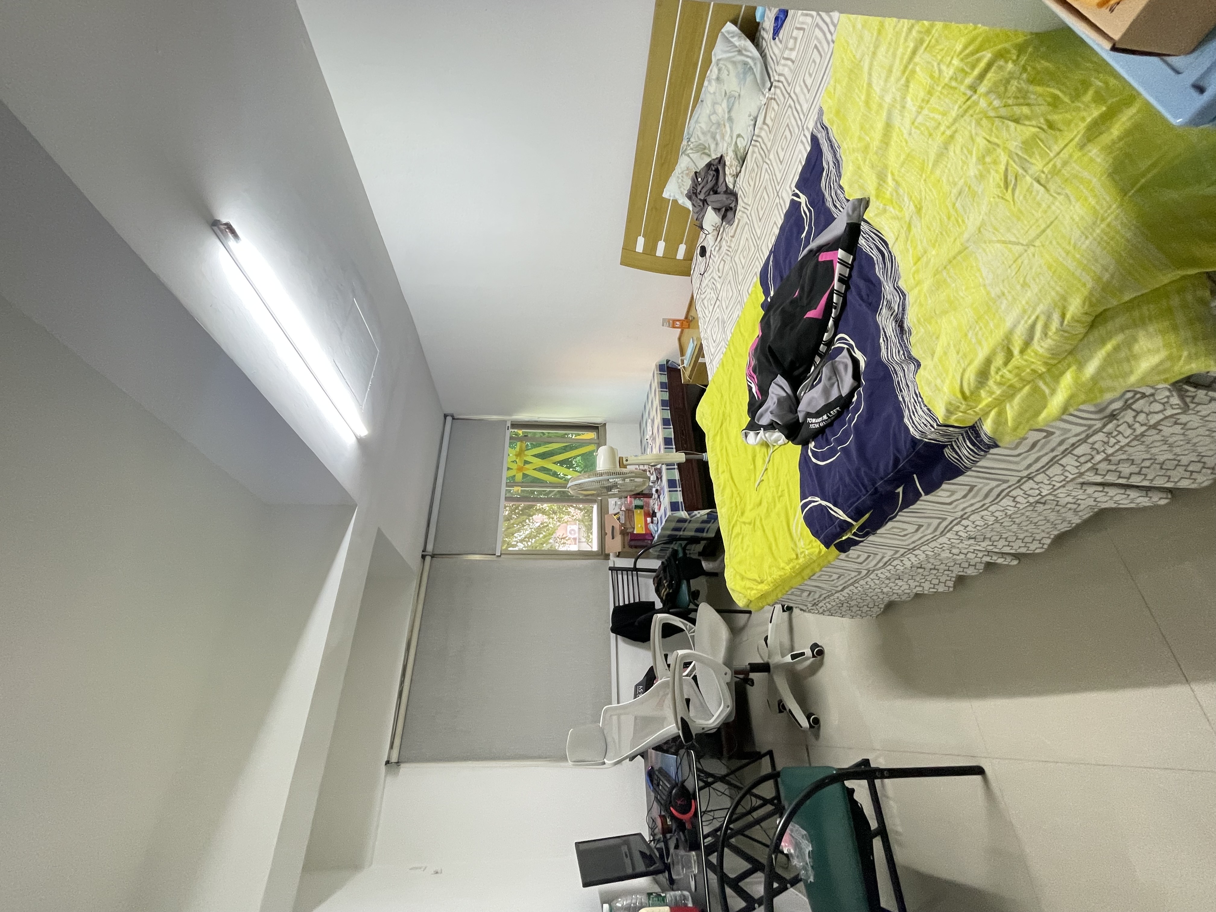 宏利大厦（南联路）  3室2厅2卫   89.00万客厅