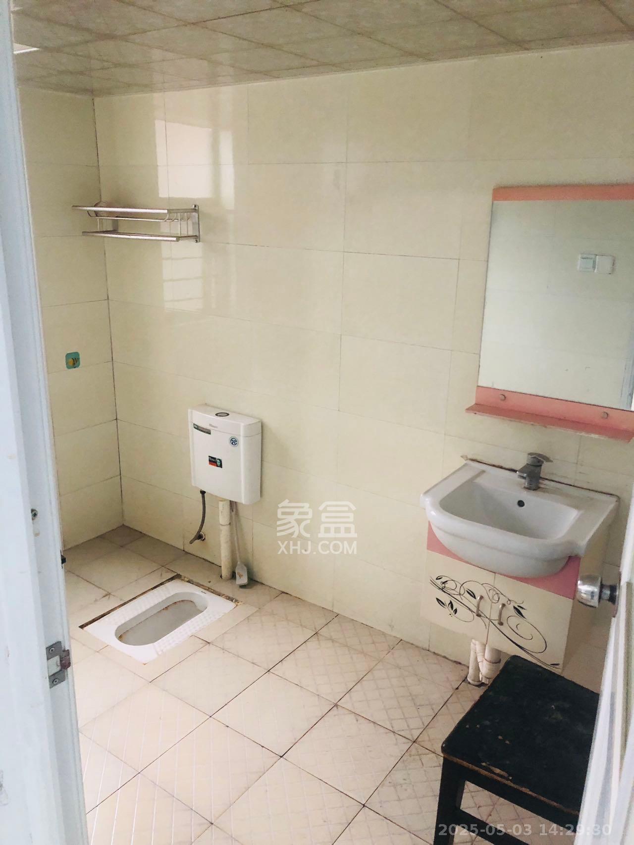 长沙欧洲城  4室2厅1卫   2600.00元/月室内图