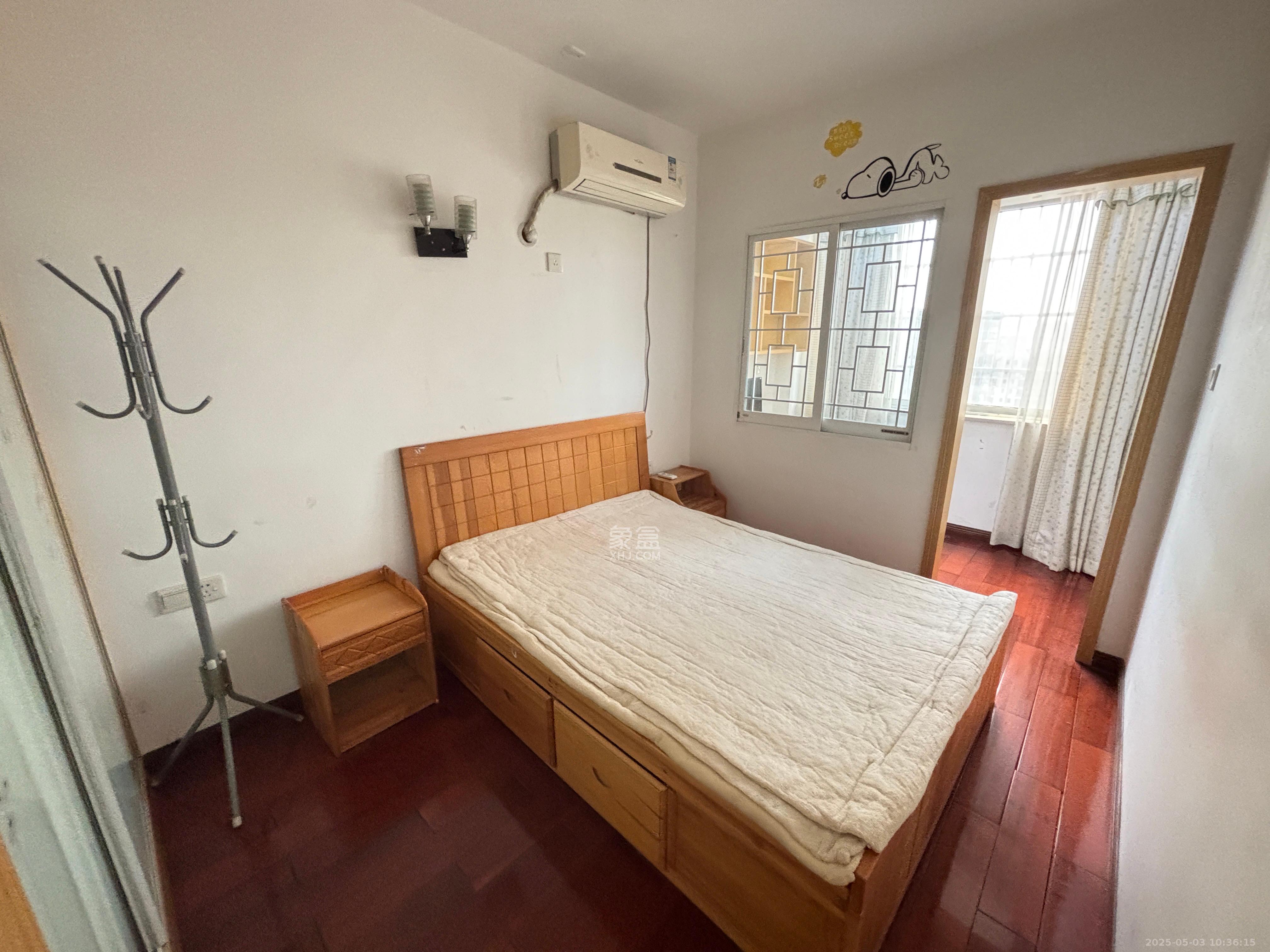 巧克力空间（建鸿达现代大厦）  2室2厅1卫    2300.0元/月室内图