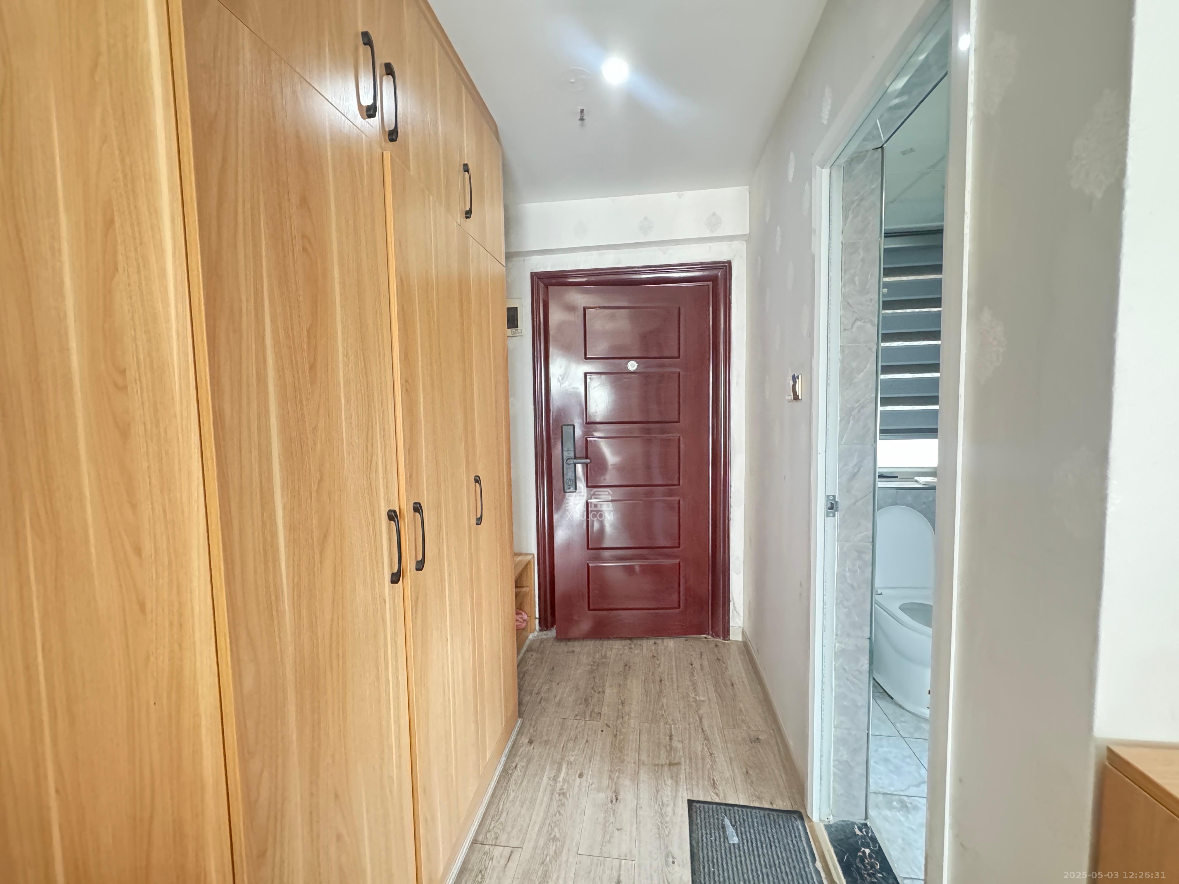 观湖公寓 1室1厅1卫 1400.0元/月 观湖公寓 1室1厅1卫 1400.0元/月室内图