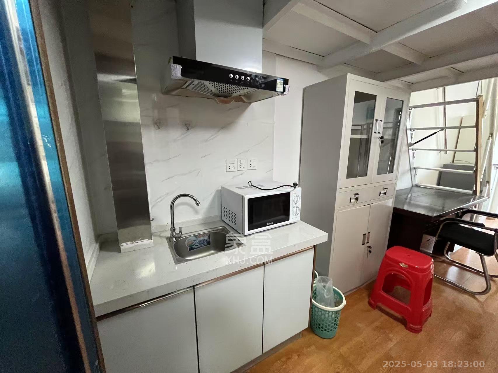 梅溪湖金茂湾  1室0厅0卫    1700.0元/月室内图