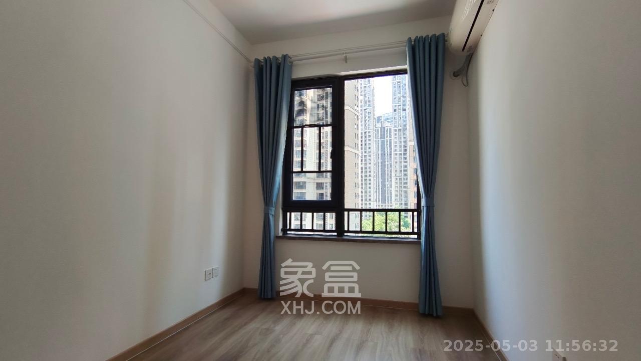 梅溪湖玺悦（新城金茂梦想玺悦）  3室2厅2卫   3200.00元/月室内图