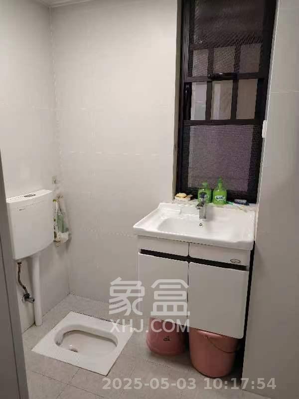 中国铁建梅溪青秀二期  4室2厅1卫   3500.00元/月室内图