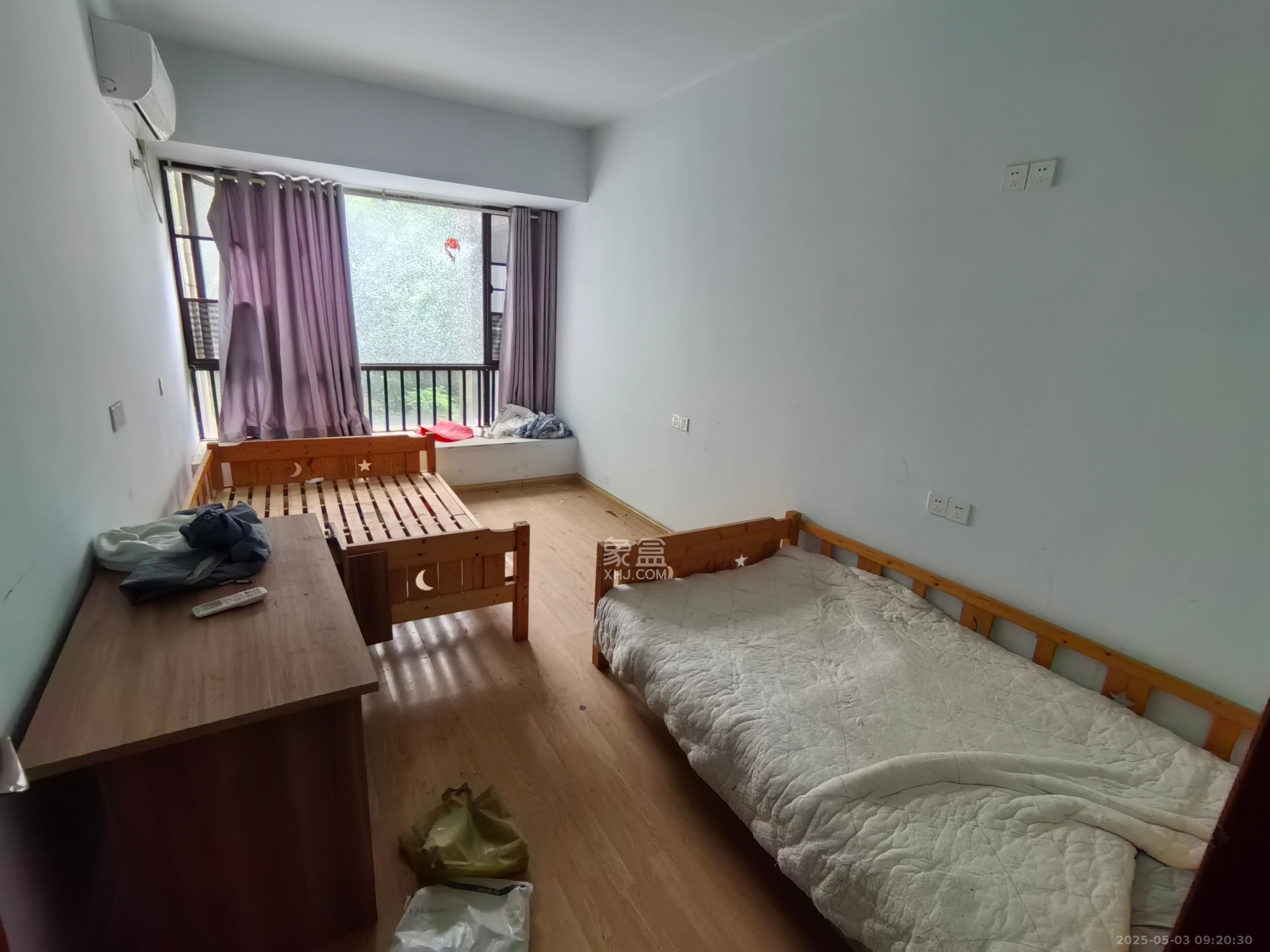 宜华湘江名城 3室2厅1卫 1500.0元/月 宜华湘江名城 3室2厅1卫 1500.0元/月室内图