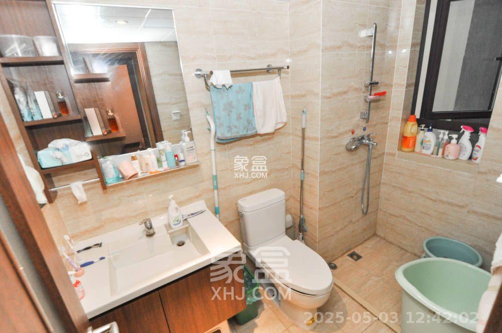 万科里梅溪郡  4室2厅2卫   4200.00元/月室内图