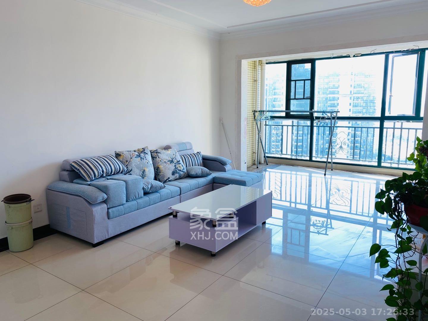 恒大雅苑 3室2厅2卫 2800.0元/月 恒大雅苑 3室2厅2卫 2800.0元/月室内图