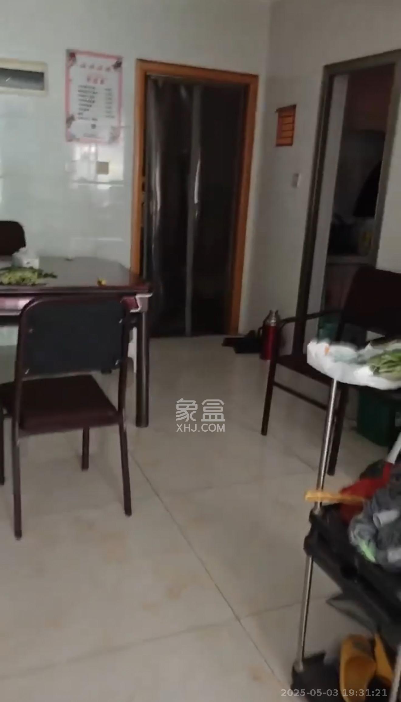 丽发新城 1室0厅0卫 1800.0元/月 丽发新城 1室0厅0卫 1800.0元/月室内图