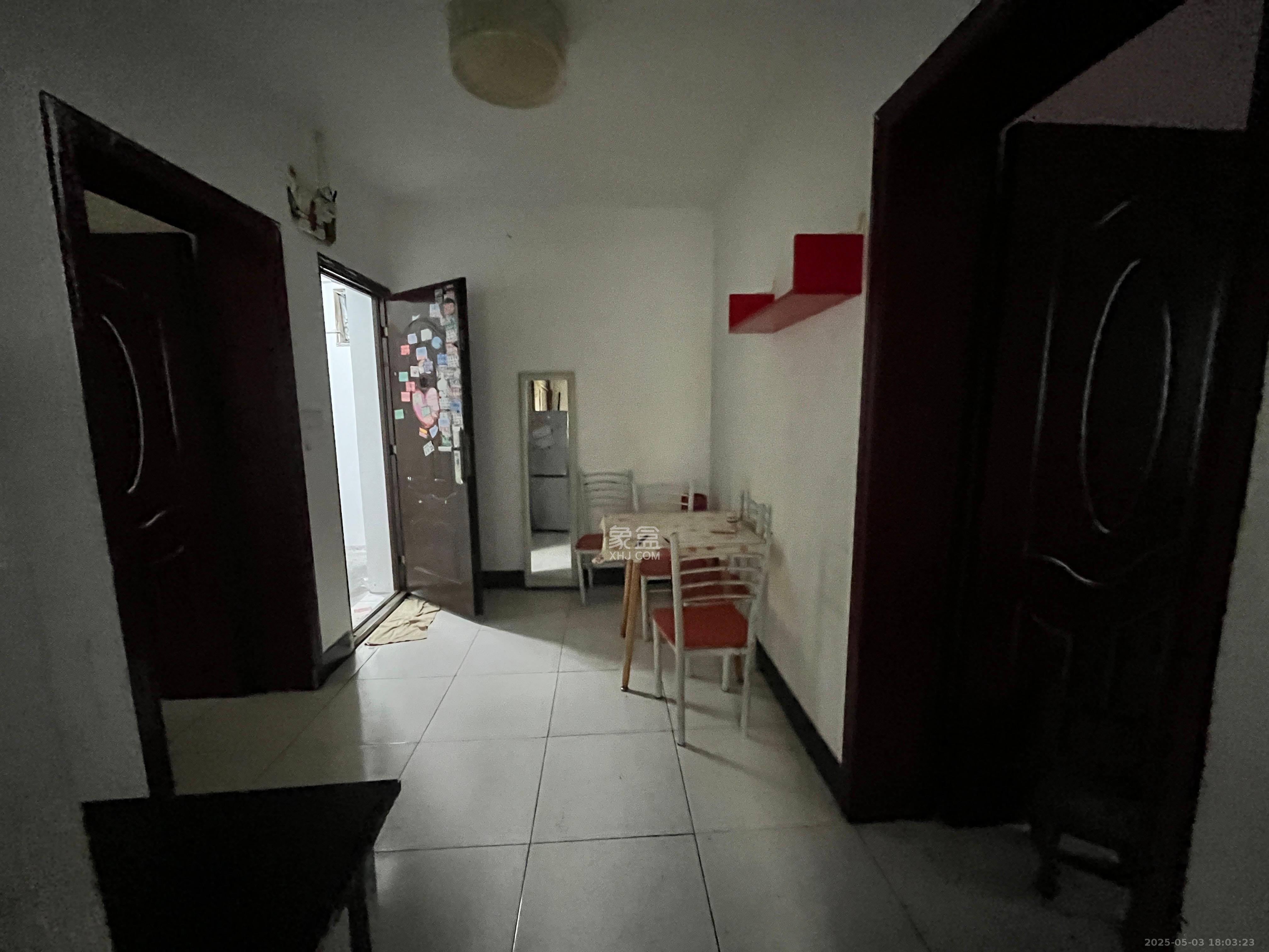 国庆新村 1室0厅0卫 1400.0元/月 国庆新村 1室0厅0卫 1400.0元/月室内图