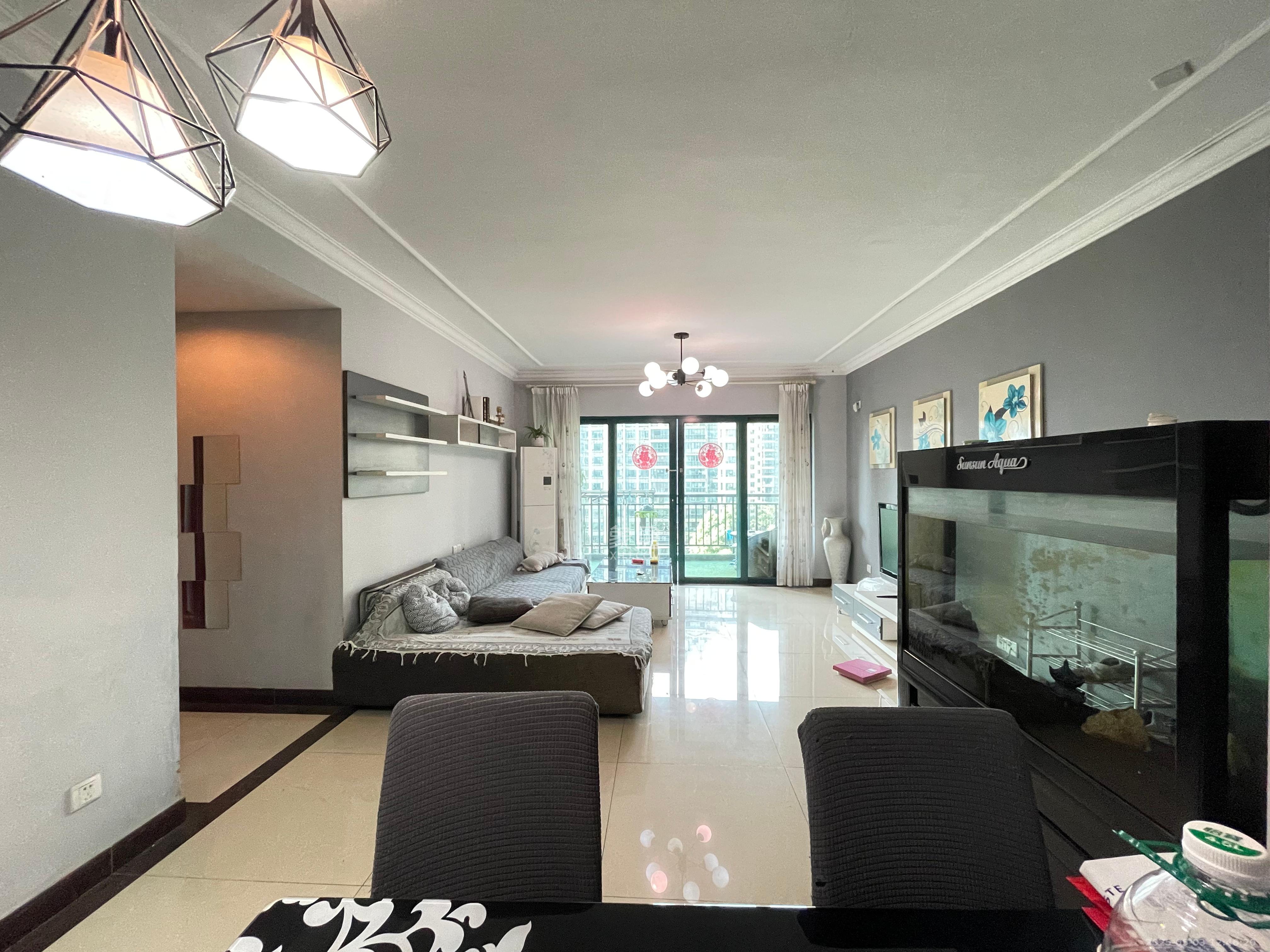 恒大名都 4室2厅2卫 1800.0元/月 恒大名都 4室2厅2卫 1800.0元/月室内图