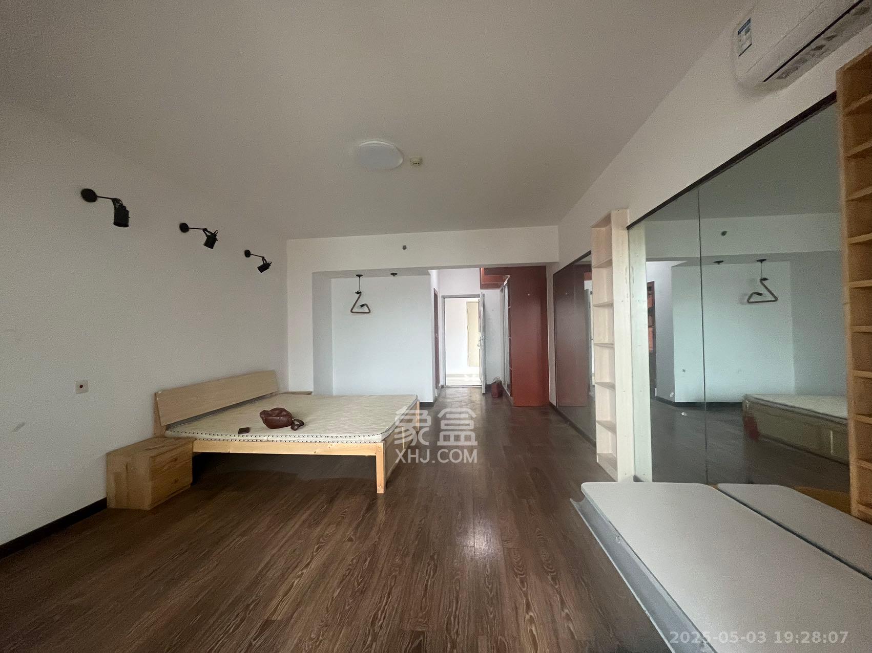 怡海星城 1室1厅1卫 1000.00元/月 怡海星城 1室1厅1卫 1000.00元/月室内图