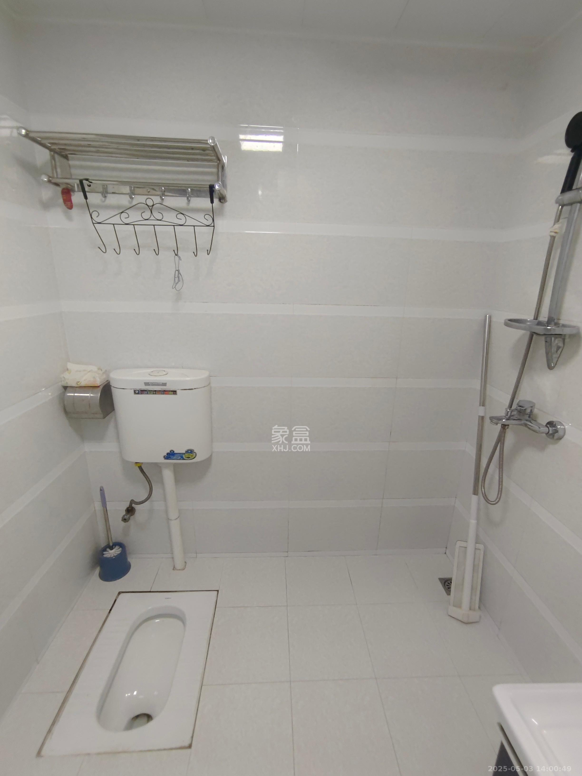 钰龙天下二期(钰龙佳园)  1室1厅1卫    1200.0元/月 钰龙天下二期(钰龙佳园)  1室1厅1卫    1200.0元/月室内图