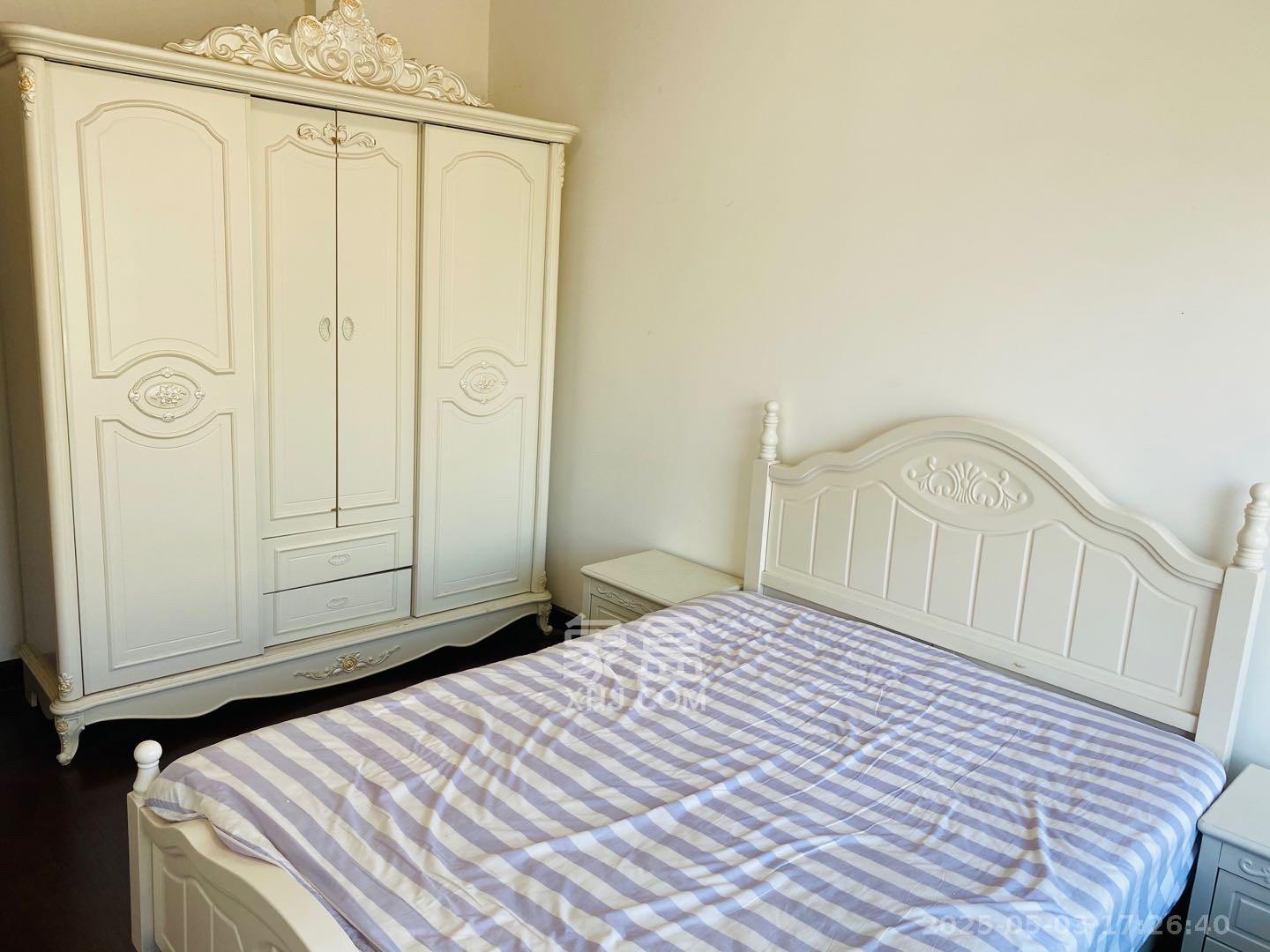 恒大雅苑 3室2厅2卫 2800.0元/月 恒大雅苑 3室2厅2卫 2800.0元/月室内图