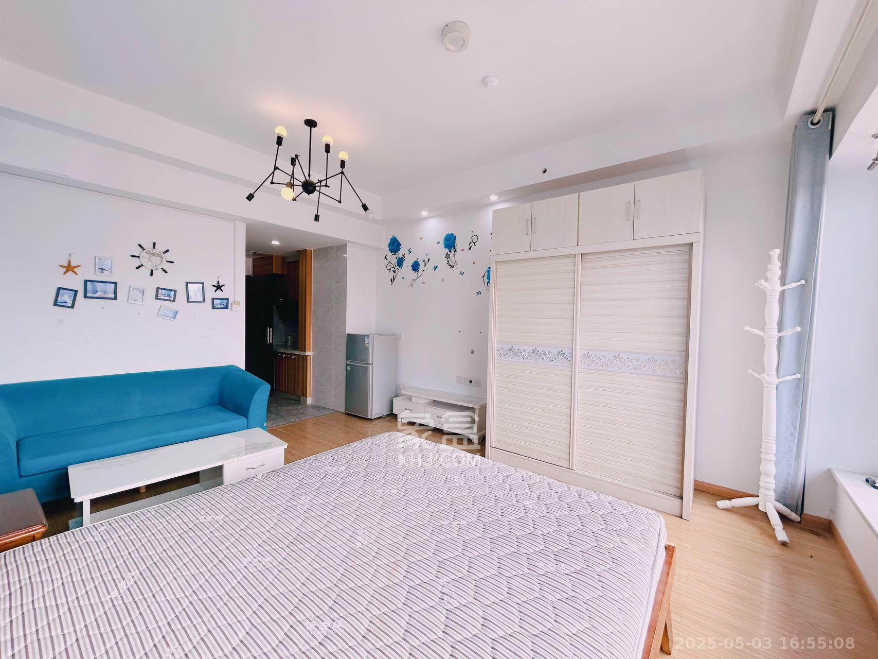 新世界广场 1室1厅1卫 1500.0元/月 新世界广场 1室1厅1卫 1500.0元/月室内图