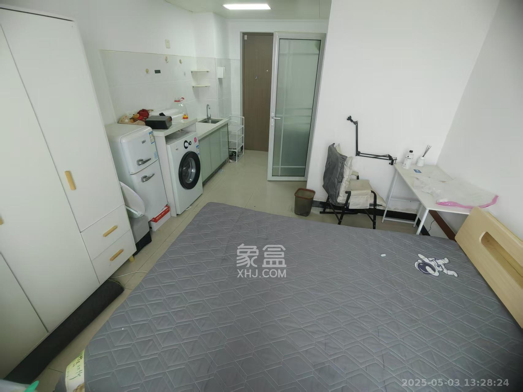 好莱城（弘德西街）  1室1厅1卫   1100.00元/月室内图