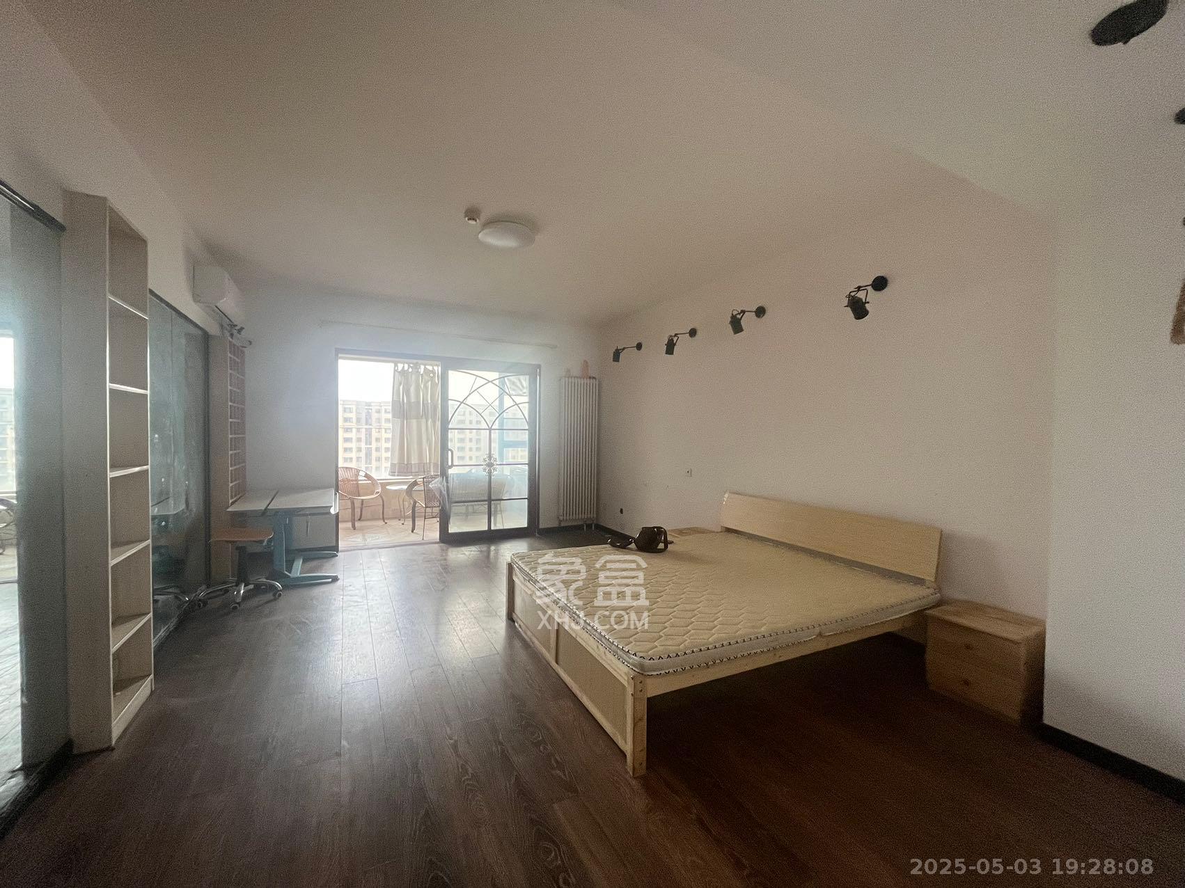 怡海星城 1室1厅1卫 1000.00元/月 怡海星城 1室1厅1卫 1000.00元/月室内图