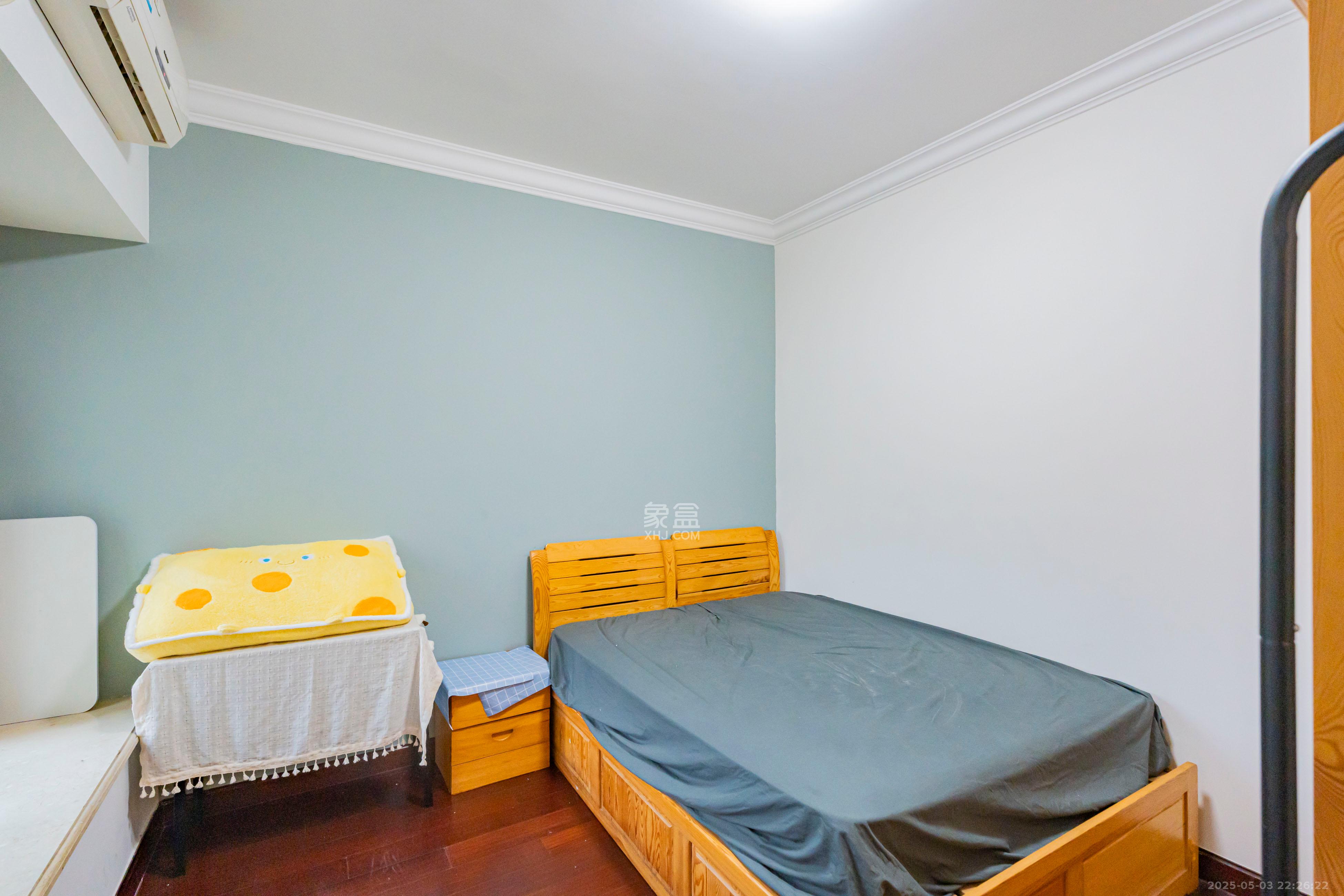 恒大雅苑 2室2厅1卫 66.8万 恒大雅苑 2室2厅1卫 66.8万卧室