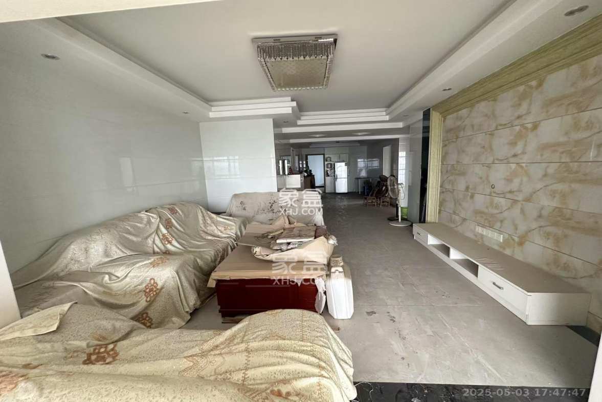 峰尚国际 3室2厅2卫 1500.0元/月 峰尚国际 3室2厅2卫 1500.0元/月室内图