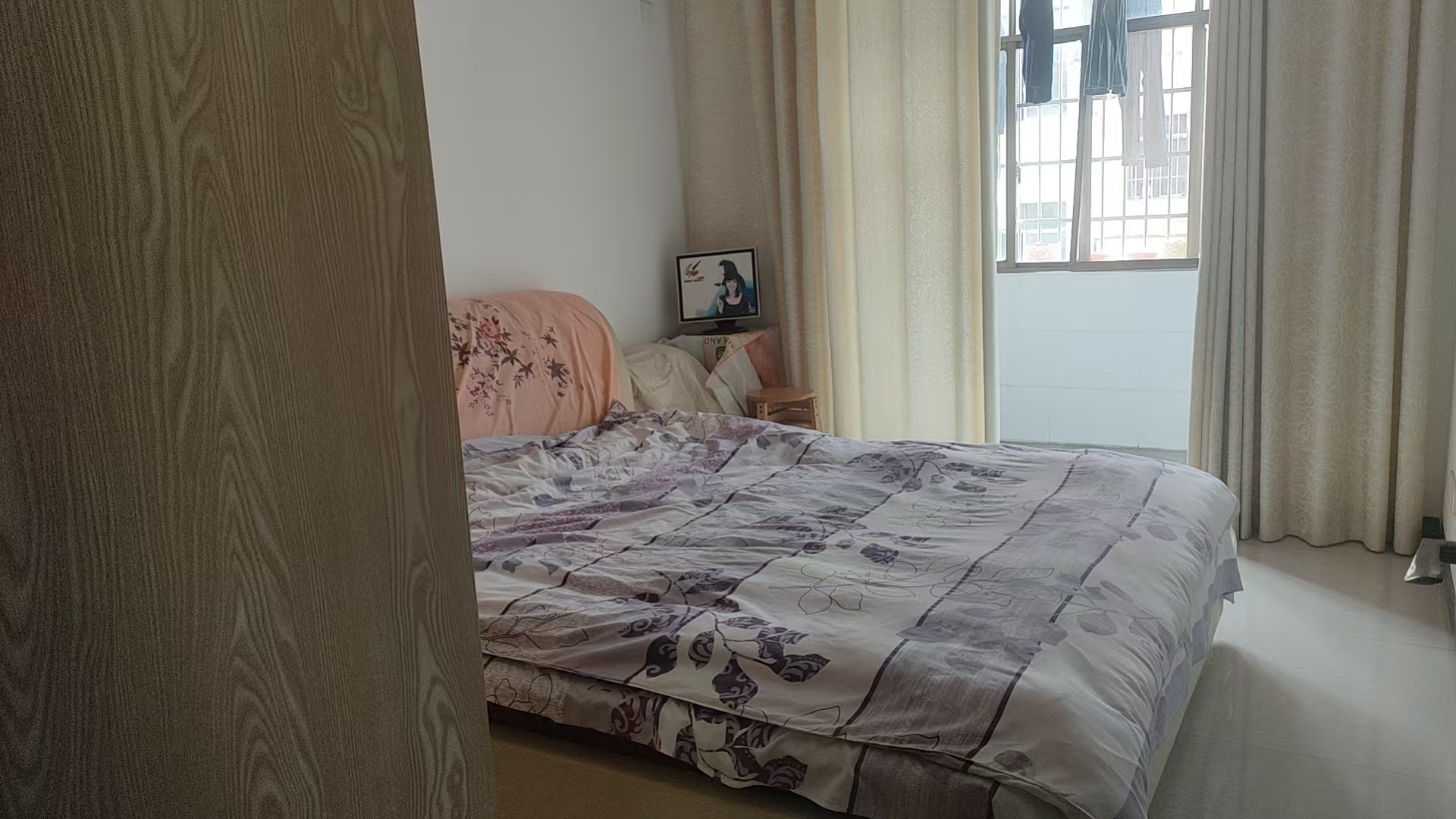 金园东苑 3室2厅1卫 52.8万 金园东苑 3室2厅1卫 52.8万客厅