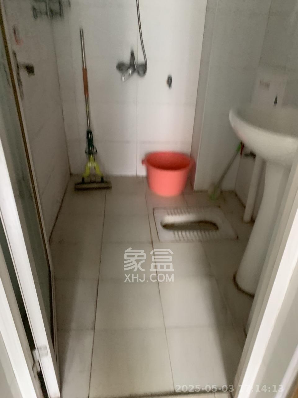 凯轩云顶  2室1厅1卫    1600.0元/月室内图