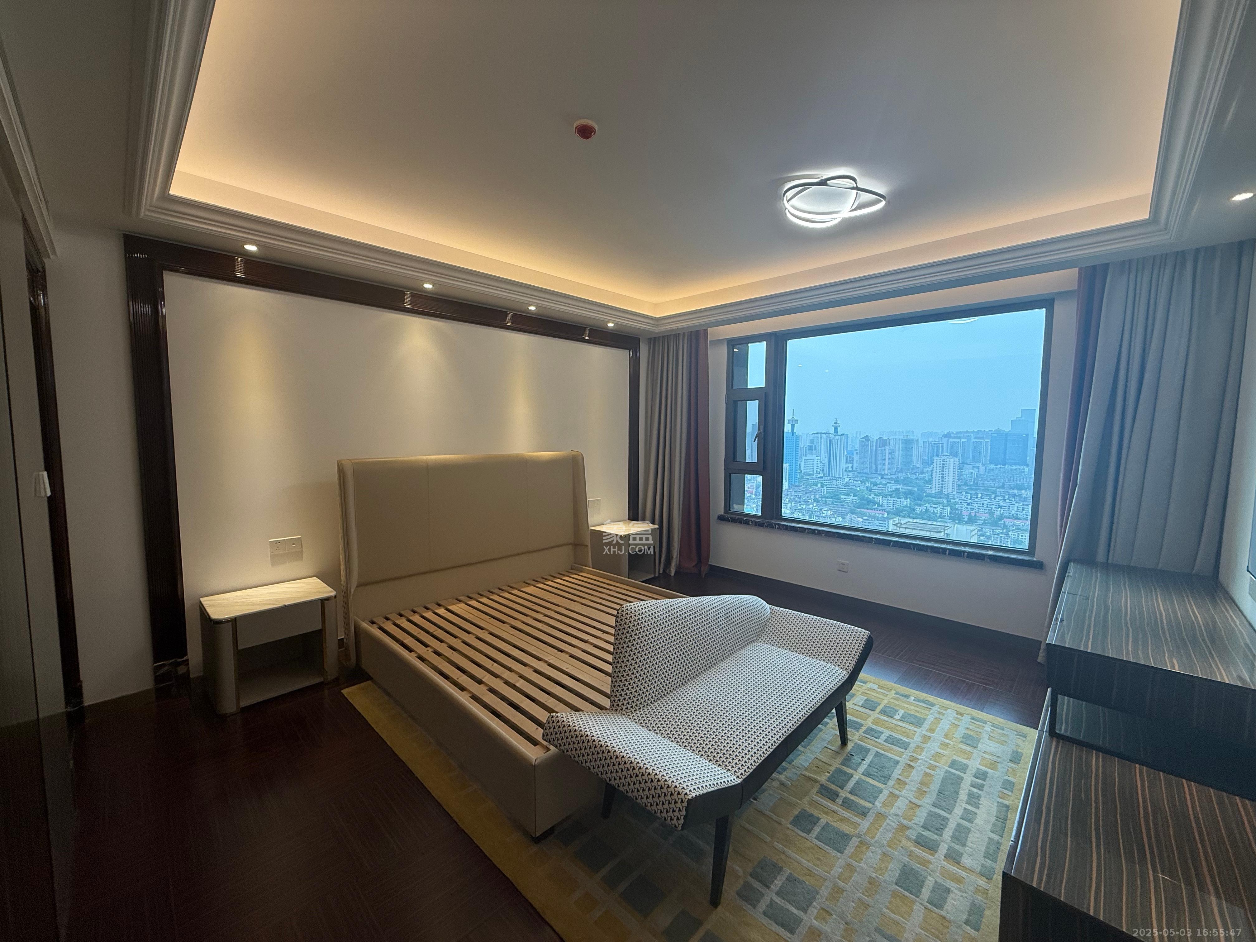 中隆国际嘉熙中心 4室2厅3卫 18000.0元/月 中隆国际嘉熙中心 4室2厅3卫 18000.0元/月室内图