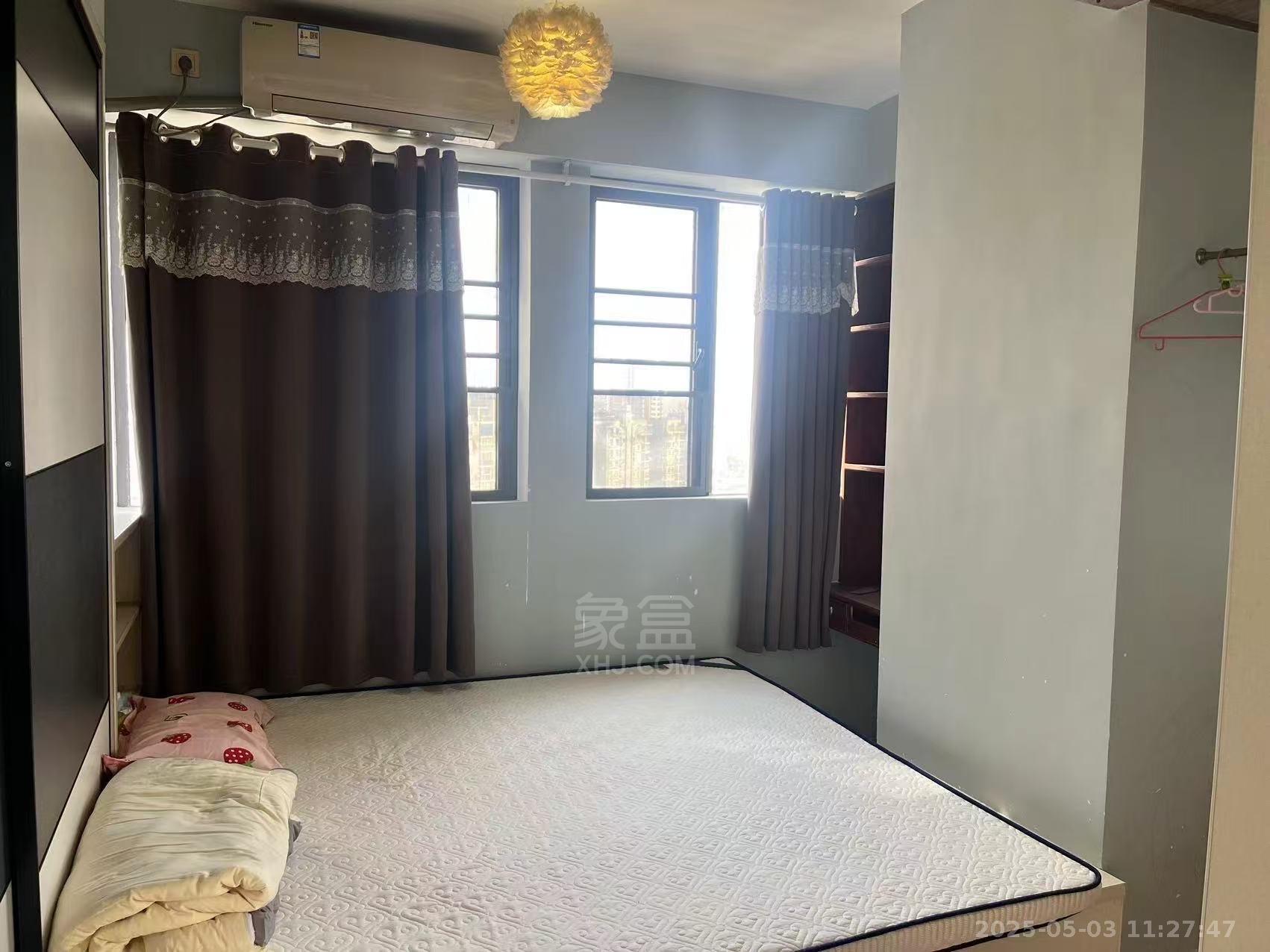 东方时代广场 1室1厅1卫 1300.0元/月 东方时代广场 1室1厅1卫 1300.0元/月室内图