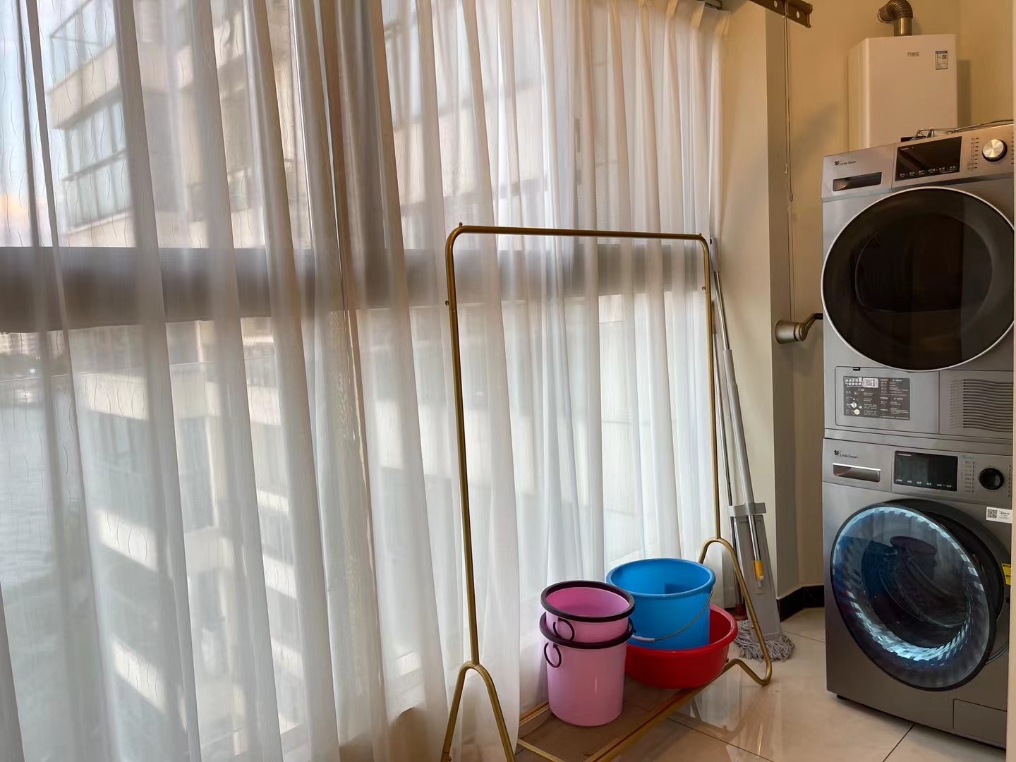 恒大外滩 3室2厅2卫 5000.0元/月 恒大外滩 3室2厅2卫 5000.0元/月室内图