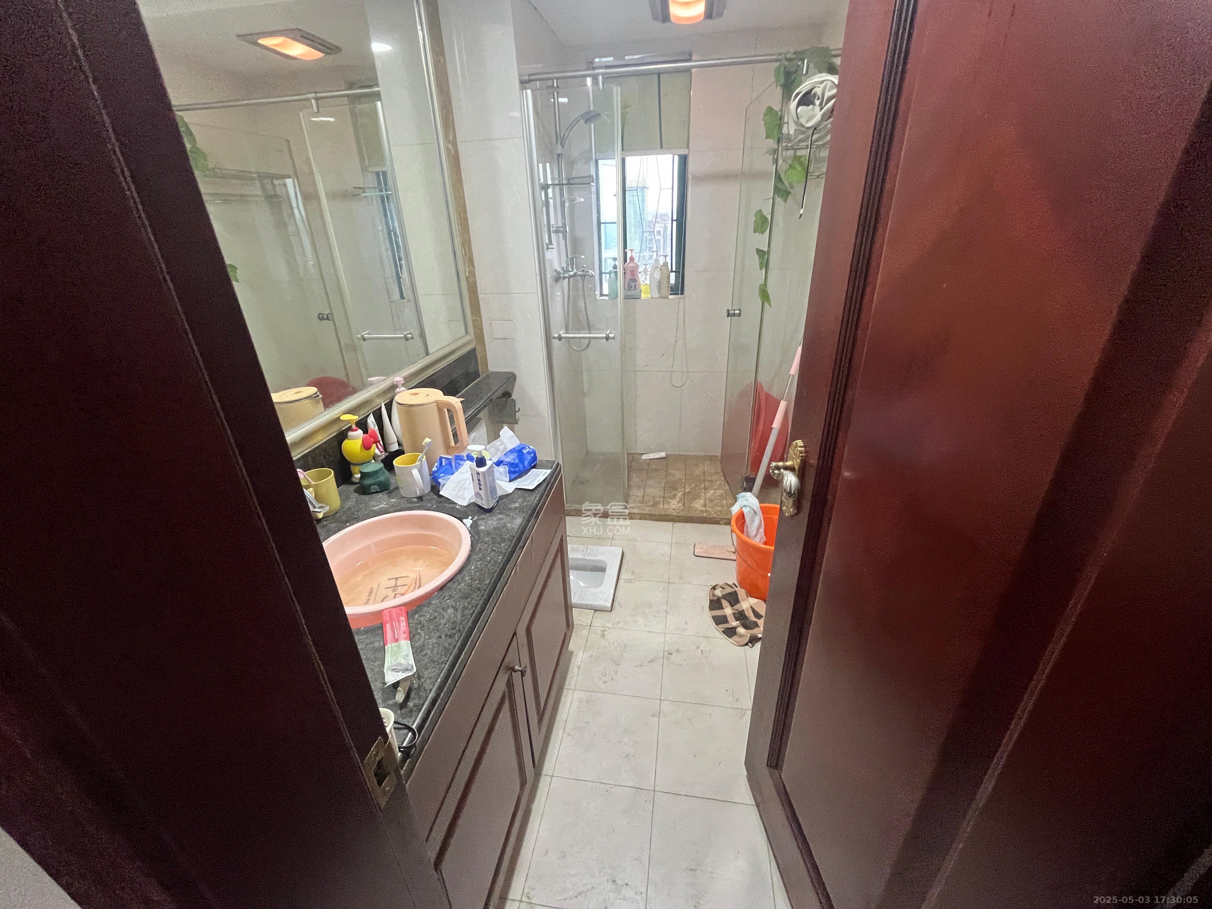 恒大绿洲 3室2厅1卫 2500.0元/月 恒大绿洲 3室2厅1卫 2500.0元/月室内图