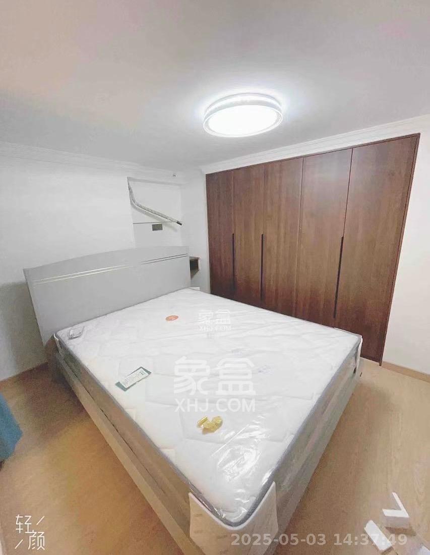 长房时代小镇  2室2厅1卫   2200.00元/月室内图
