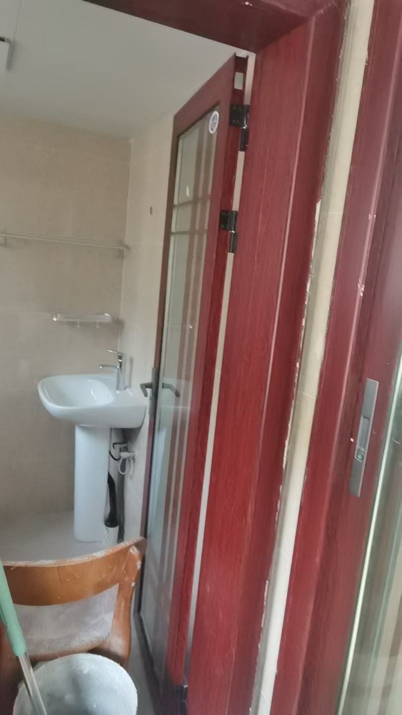 物资局家属楼(童家社区) 2室1厅1卫 1000.0元/月 物资局家属楼(童家社区) 2室1厅1卫 1000.0元/月室内图