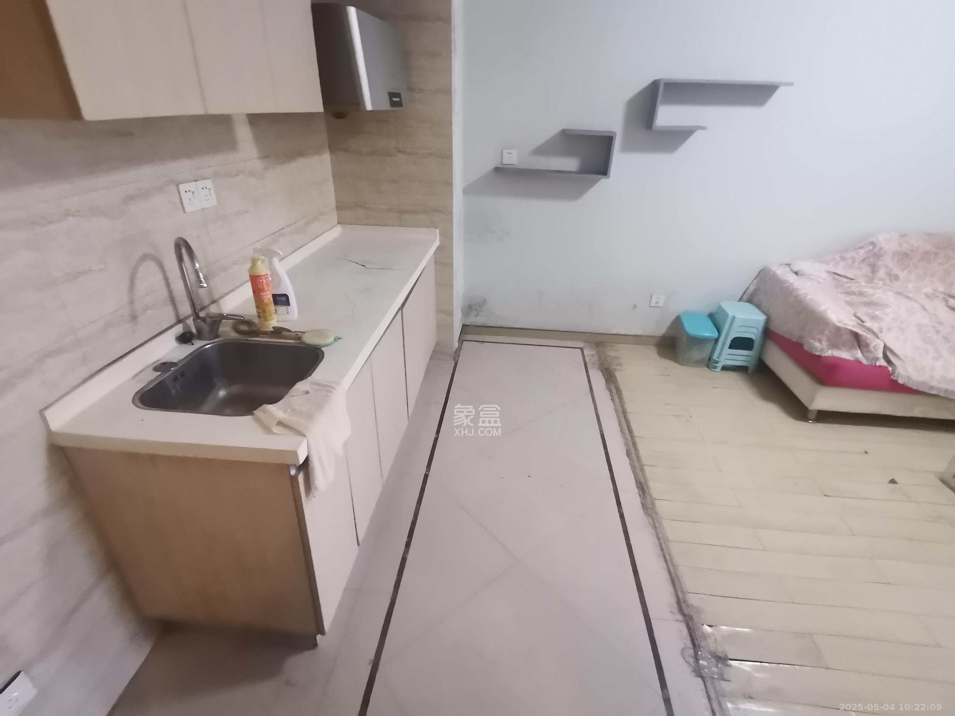 万科金域华府一期  2室1厅1卫    2500.0元/月 万科金域华府一期  2室1厅1卫    2500.0元/月室内图