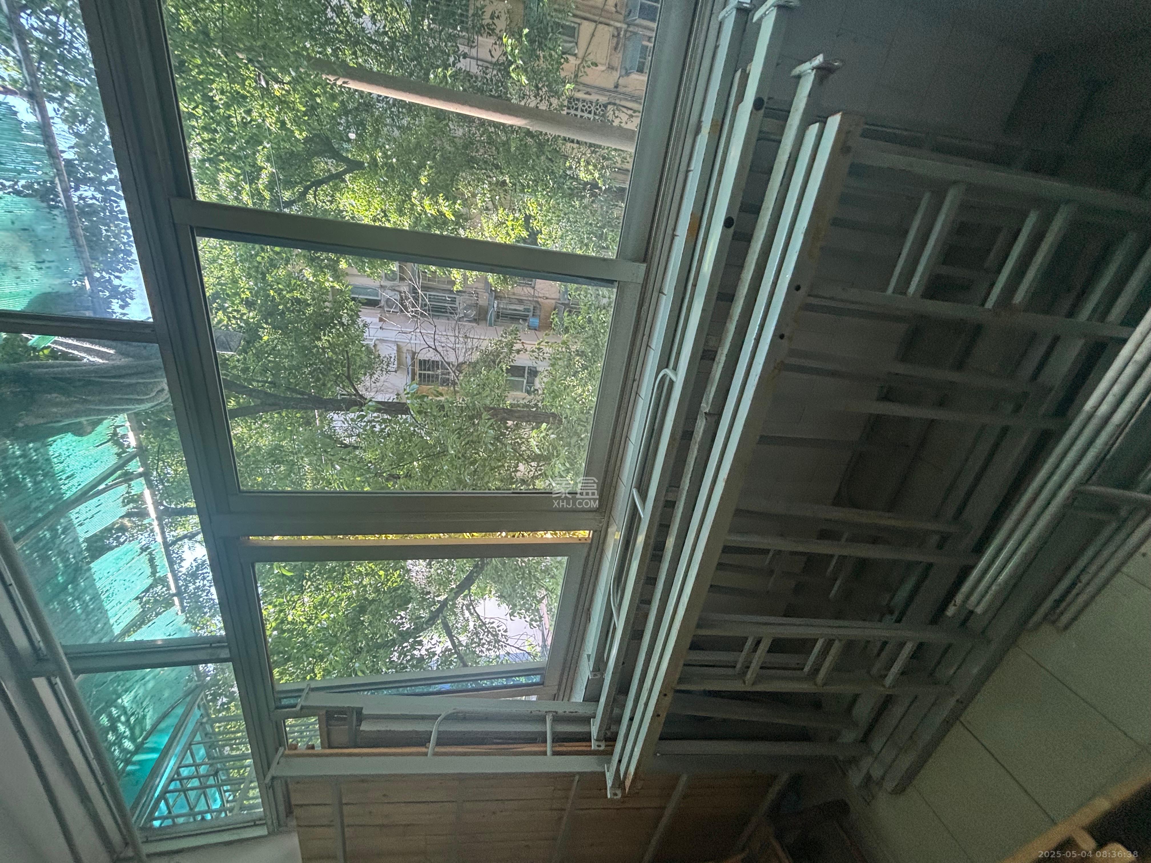 红旗区二片 2室1厅1卫 1600.0元/月 红旗区二片 2室1厅1卫 1600.0元/月室内图