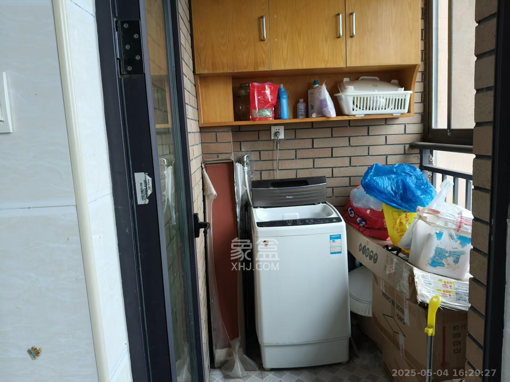 兴汝金城  3室1厅1卫   2200.00元/月室内图