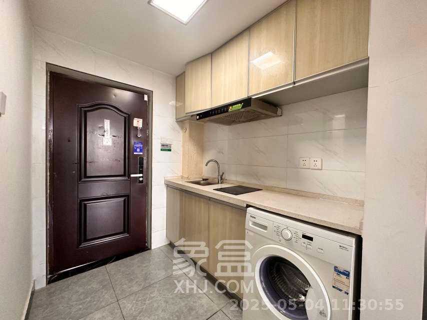荣悦台  1室1厅1卫    2100.0元/月室内图