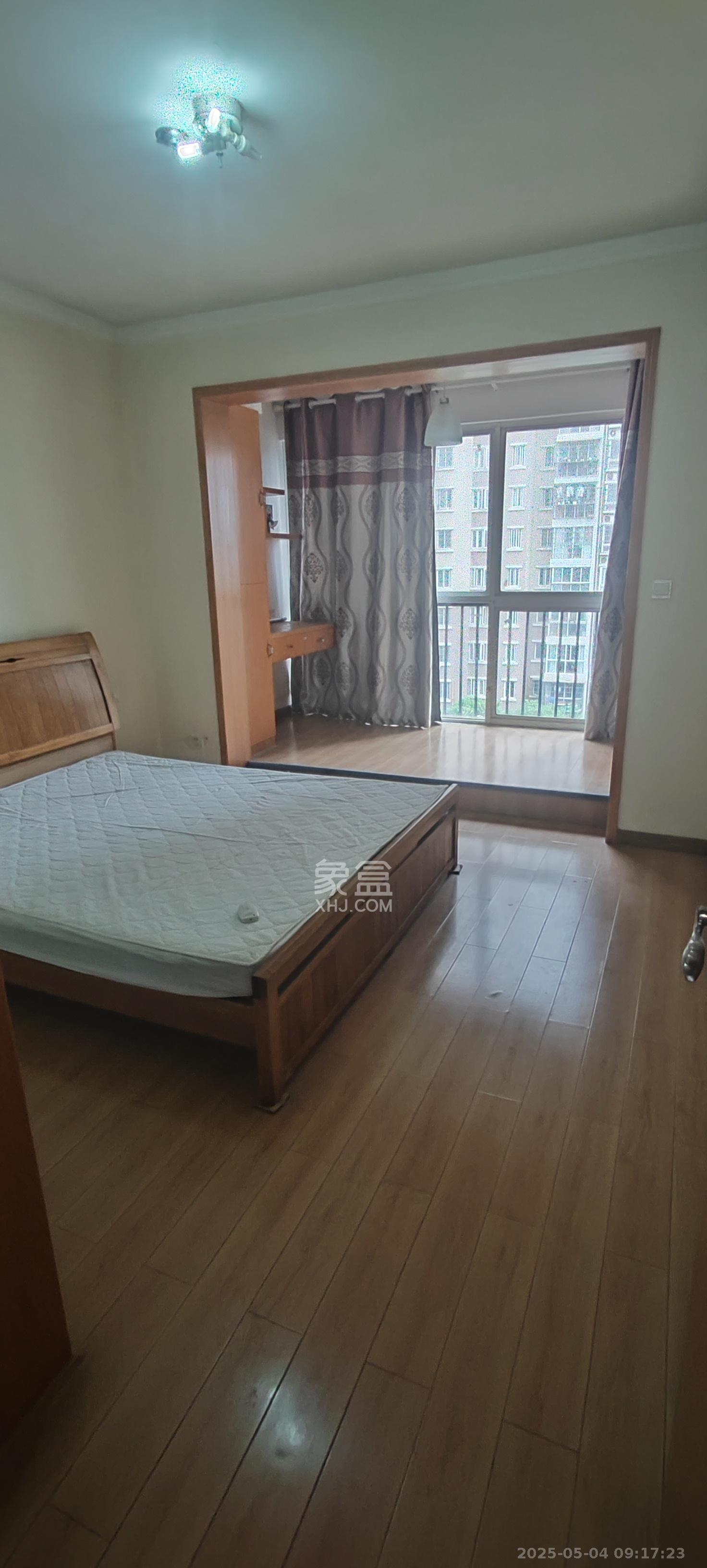 东业苹果社区  2室1厅1卫   1550.00元/月