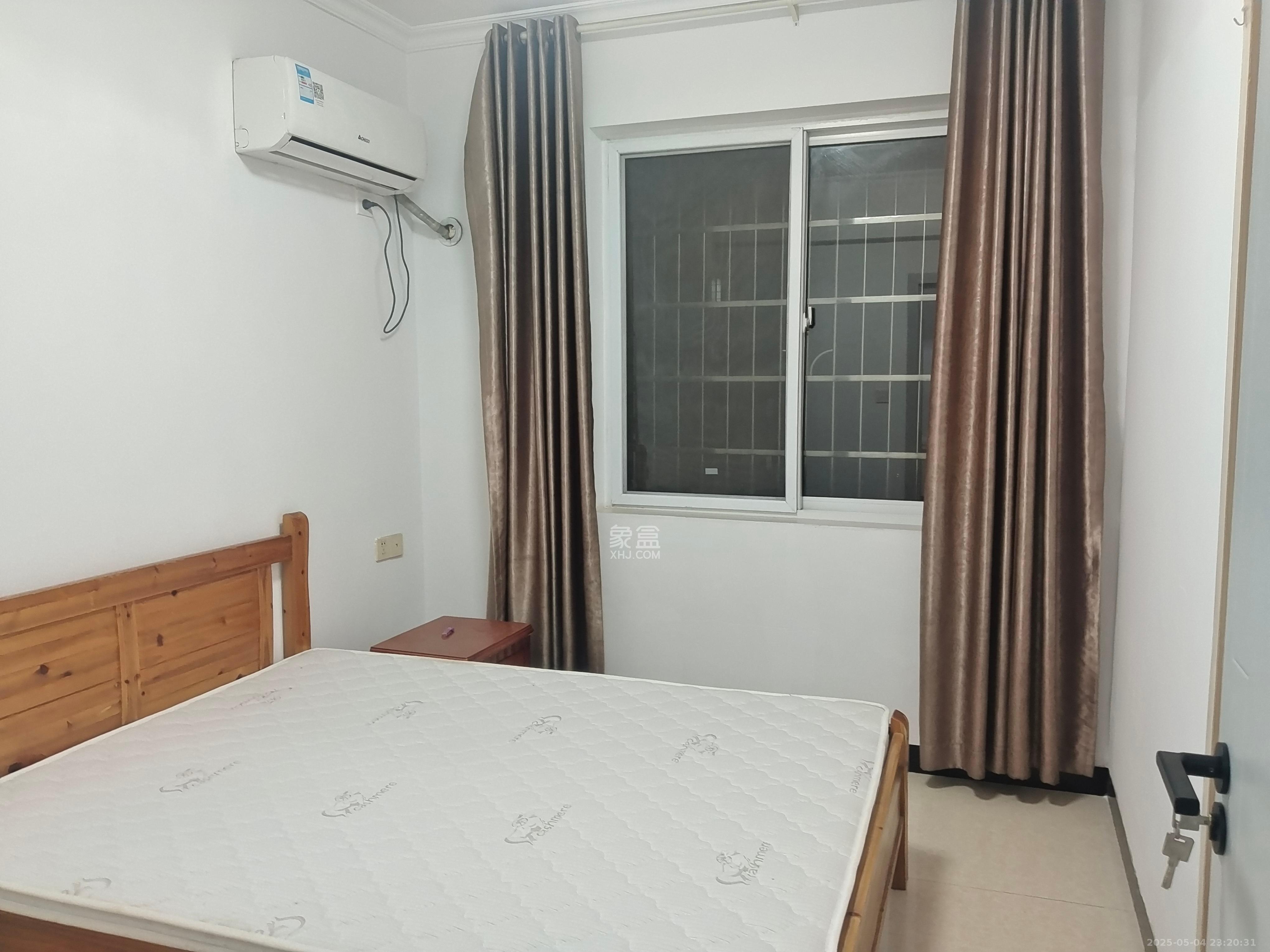 星城新宇桃花苑 3室2厅2卫 2200.0元/月 星城新宇桃花苑 3室2厅2卫 2200.0元/月室内图