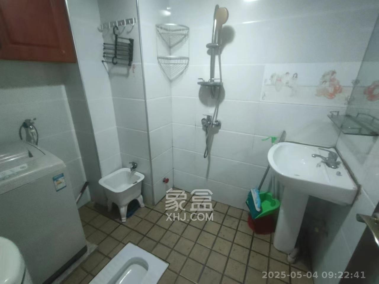 东宸19公馆  1室1厅1卫   1900.00元/月室内图
